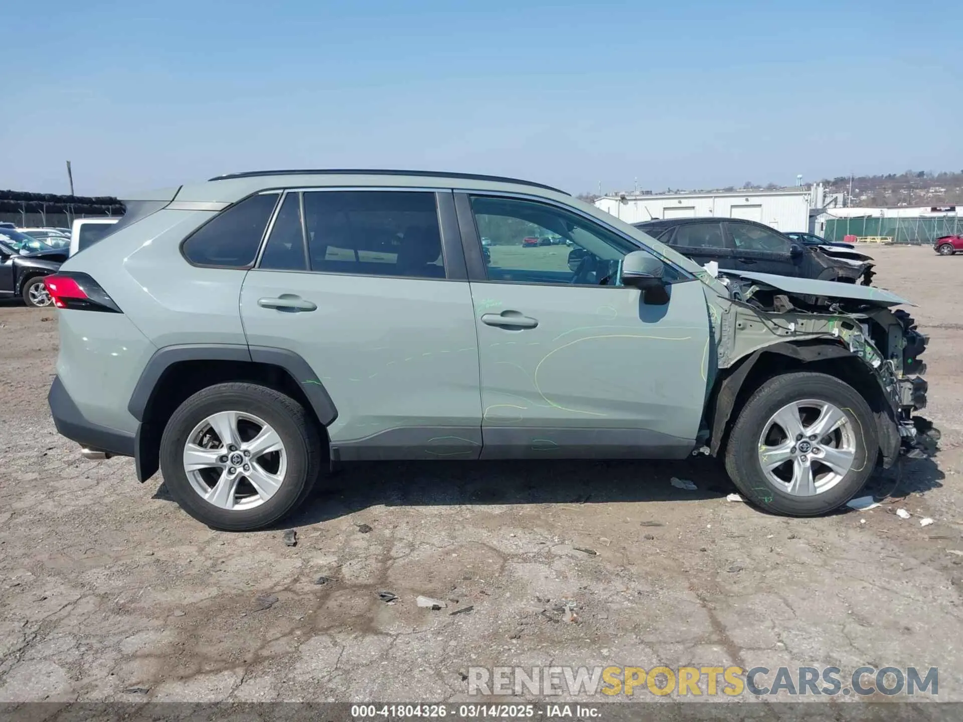 13 Photograph of a damaged car 2T3P1RFV2KW041490 TOYOTA RAV4 2019