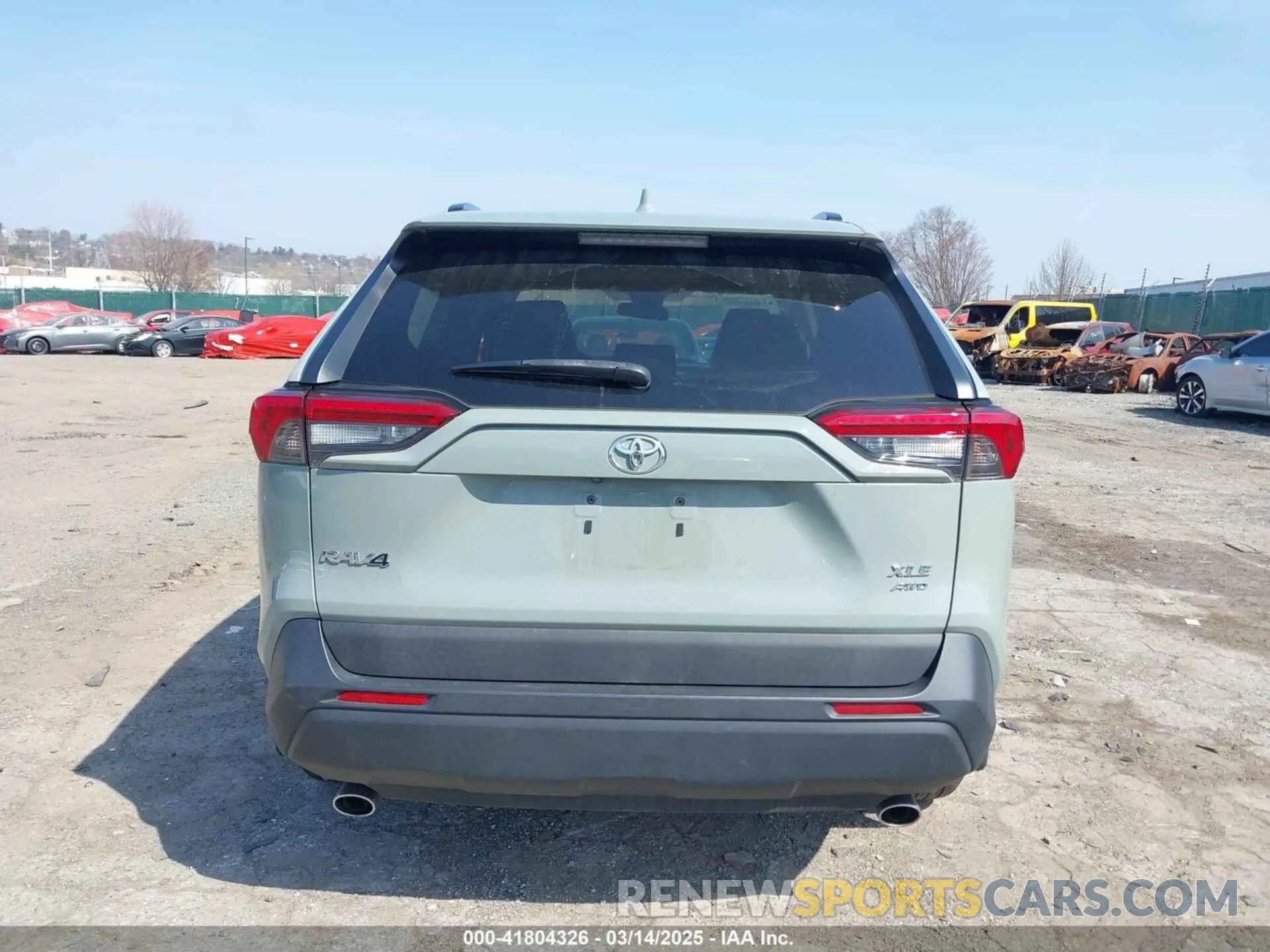 16 Photograph of a damaged car 2T3P1RFV2KW041490 TOYOTA RAV4 2019