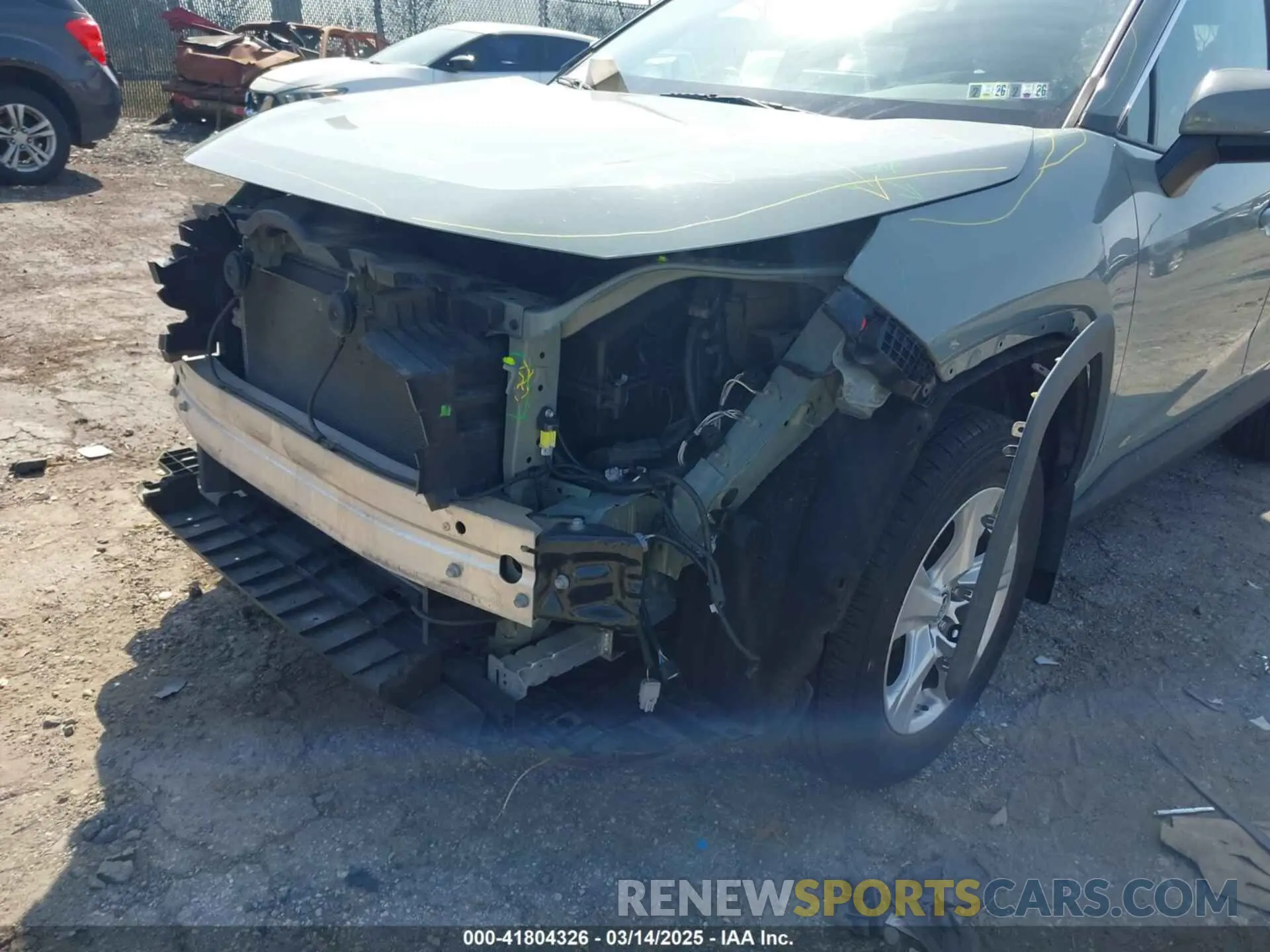 17 Photograph of a damaged car 2T3P1RFV2KW041490 TOYOTA RAV4 2019