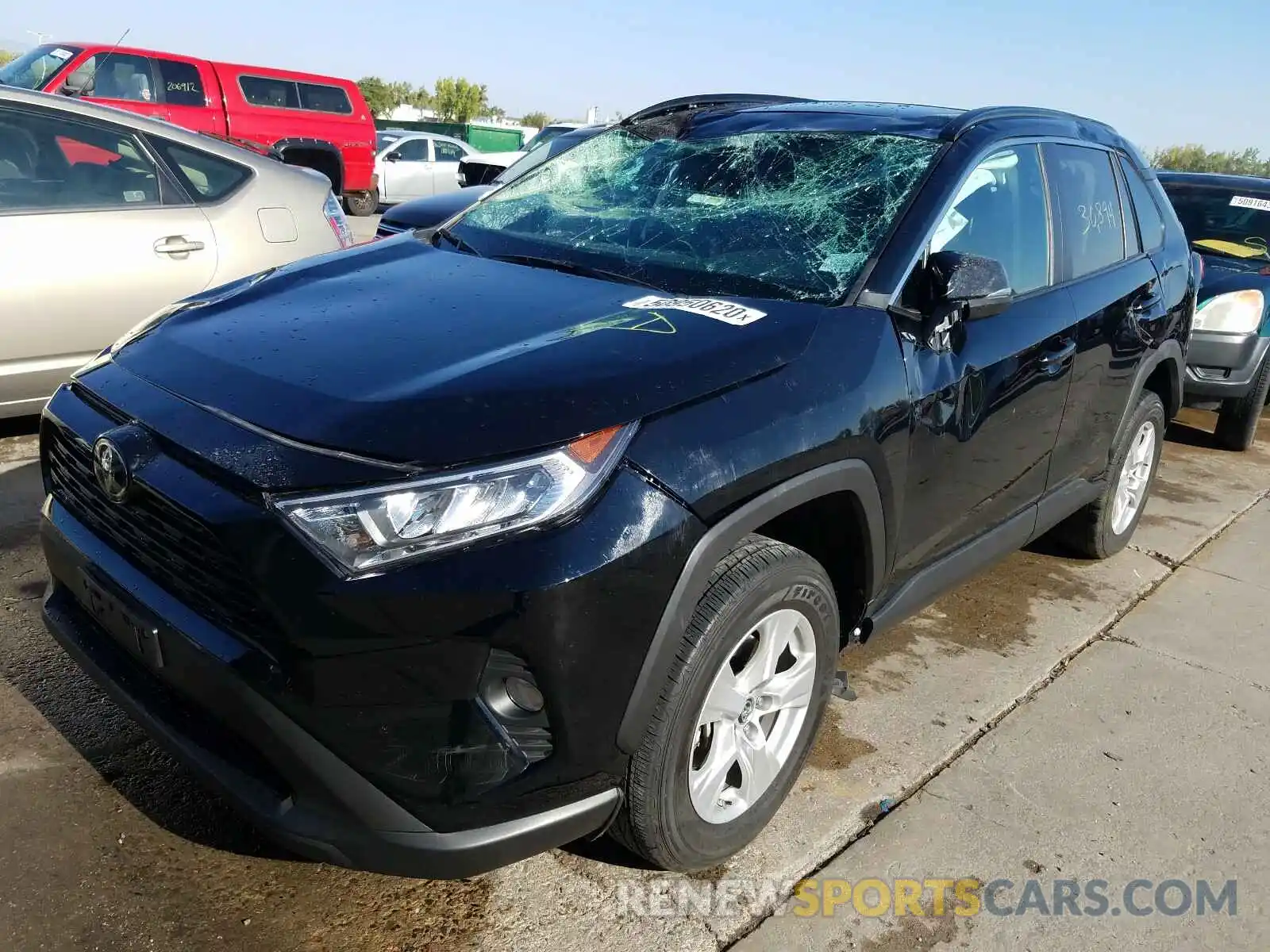 2 Photograph of a damaged car 2T3P1RFV2KW051310 TOYOTA RAV4 2019