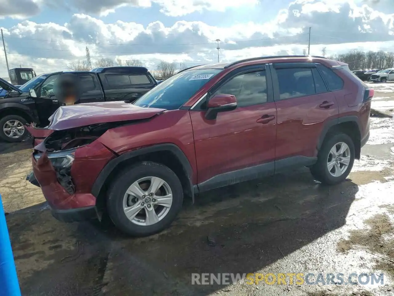 1 Photograph of a damaged car 2T3P1RFV2KW063747 TOYOTA RAV4 2019