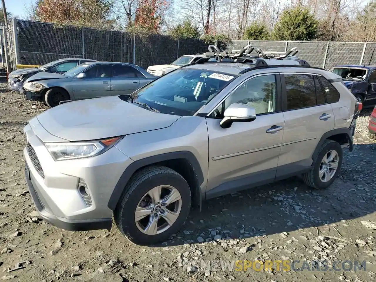 1 Photograph of a damaged car 2T3P1RFV2KW080886 TOYOTA RAV4 2019