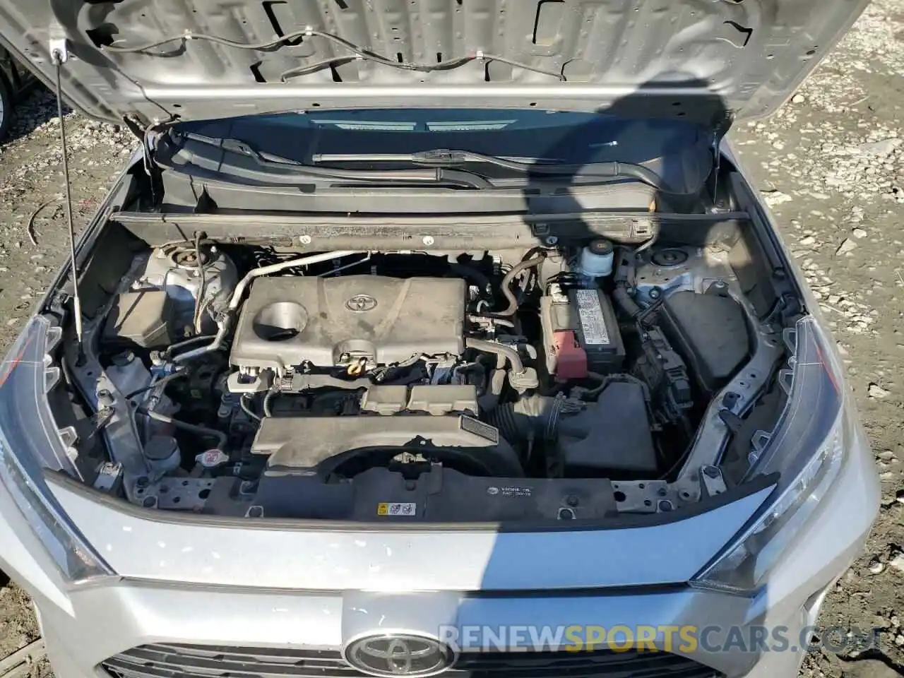 12 Photograph of a damaged car 2T3P1RFV2KW080886 TOYOTA RAV4 2019