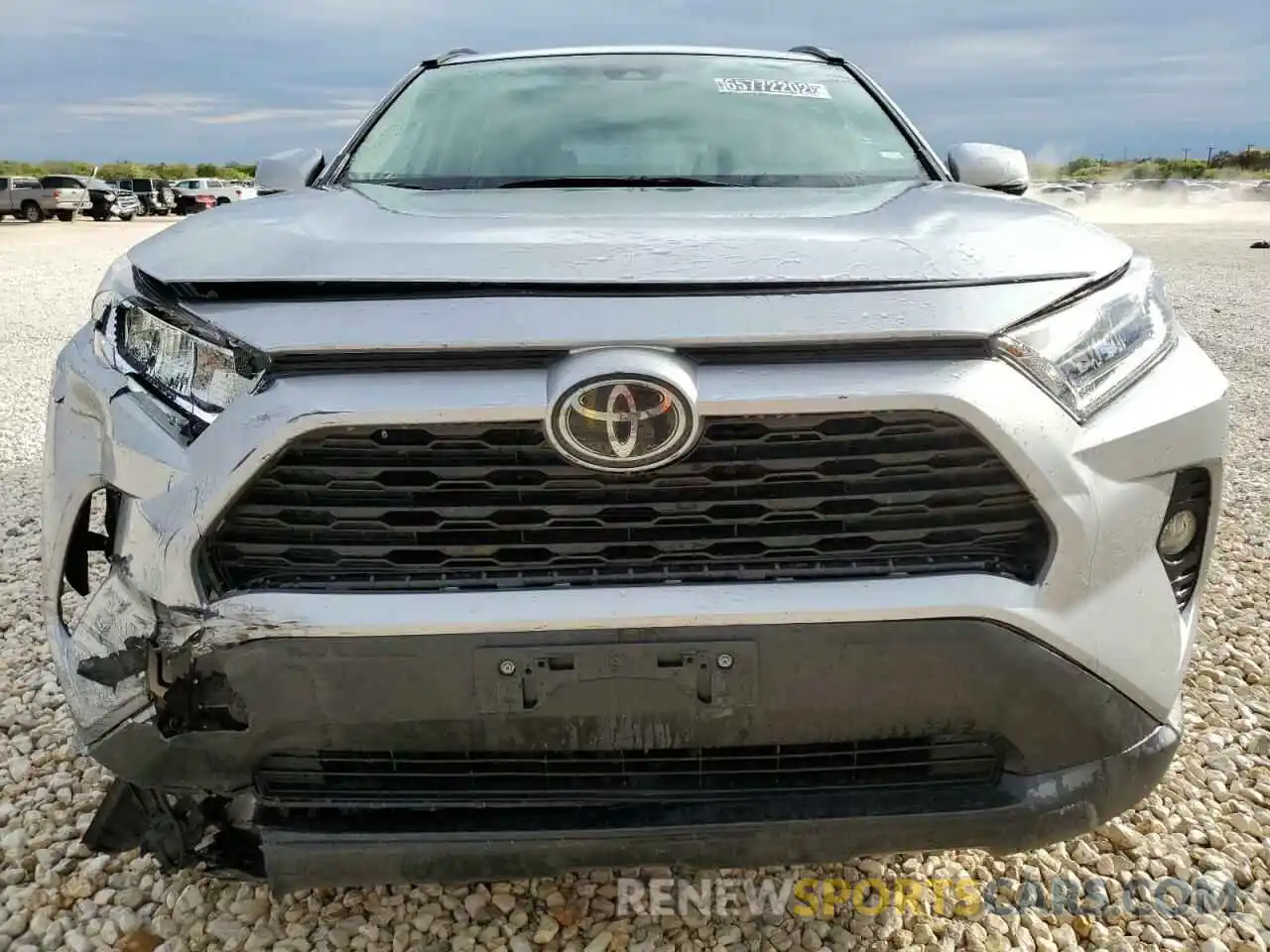 5 Photograph of a damaged car 2T3P1RFV3KC004529 TOYOTA RAV4 2019