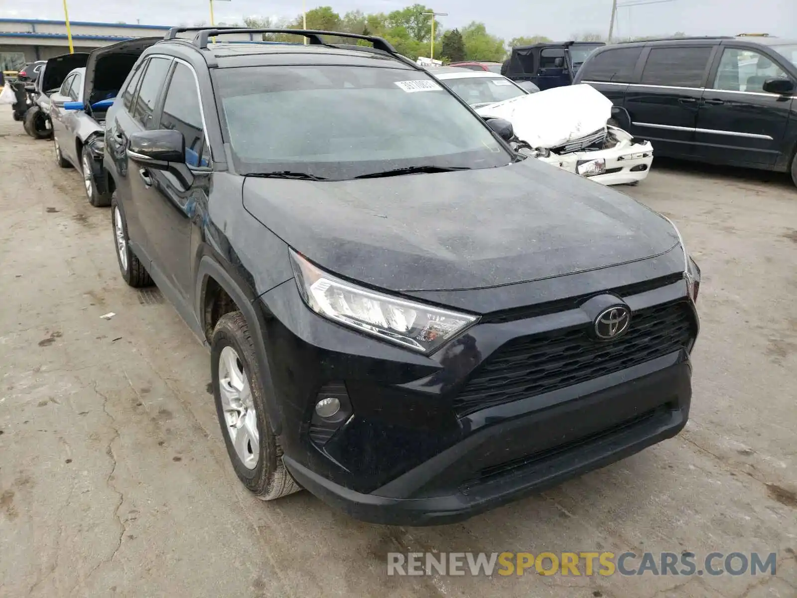 1 Photograph of a damaged car 2T3P1RFV3KC008659 TOYOTA RAV4 2019