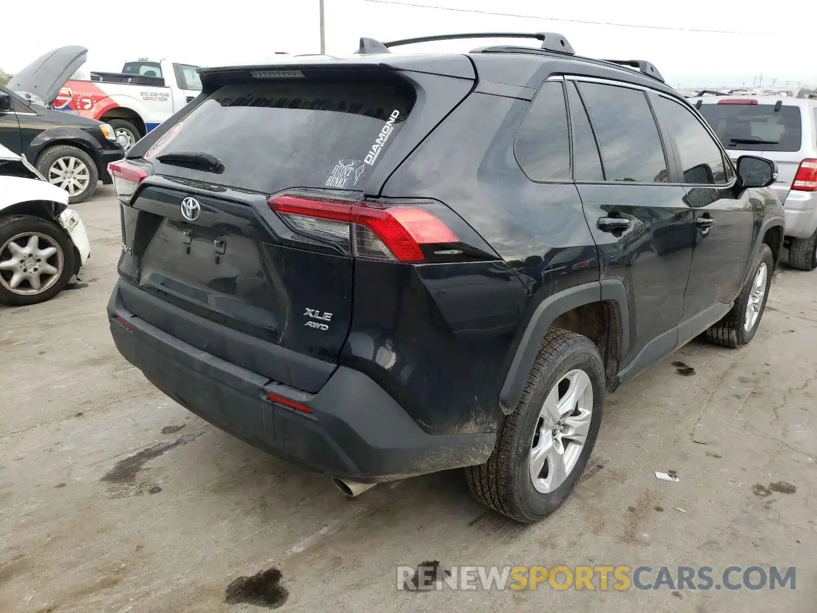 4 Photograph of a damaged car 2T3P1RFV3KC008659 TOYOTA RAV4 2019