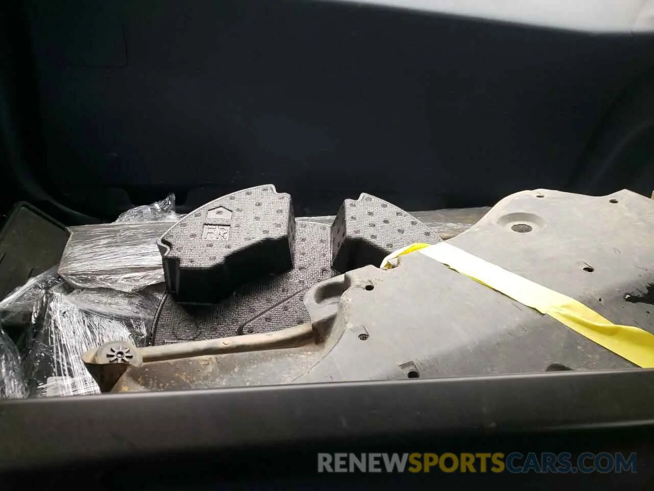 13 Photograph of a damaged car 2T3P1RFV3KC024327 TOYOTA RAV4 2019