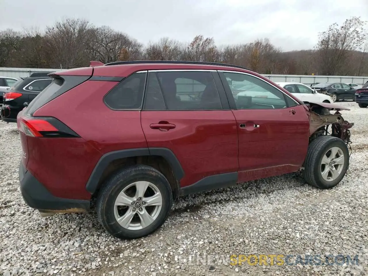 3 Photograph of a damaged car 2T3P1RFV3KC024327 TOYOTA RAV4 2019