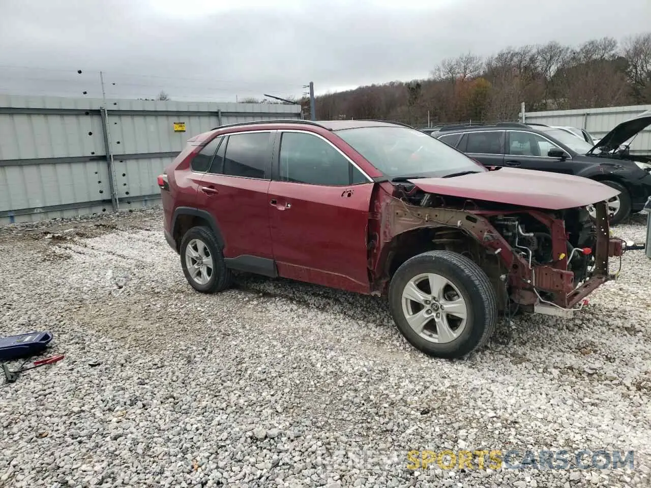 4 Photograph of a damaged car 2T3P1RFV3KC024327 TOYOTA RAV4 2019