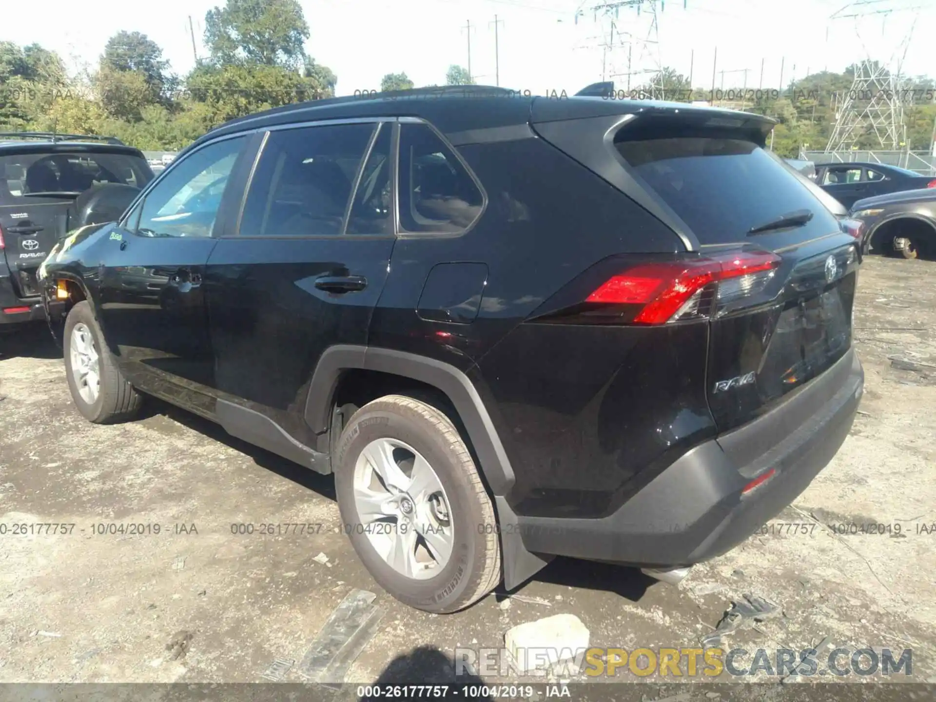 3 Photograph of a damaged car 2T3P1RFV3KC024568 TOYOTA RAV4 2019