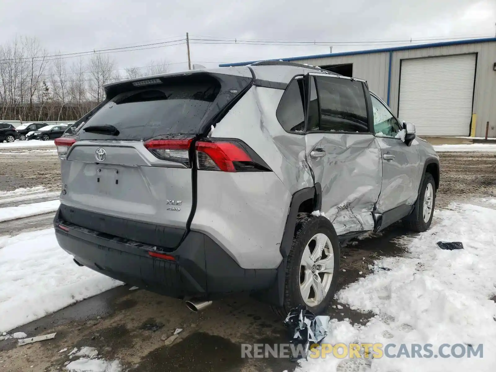 4 Photograph of a damaged car 2T3P1RFV3KW018932 TOYOTA RAV4 2019