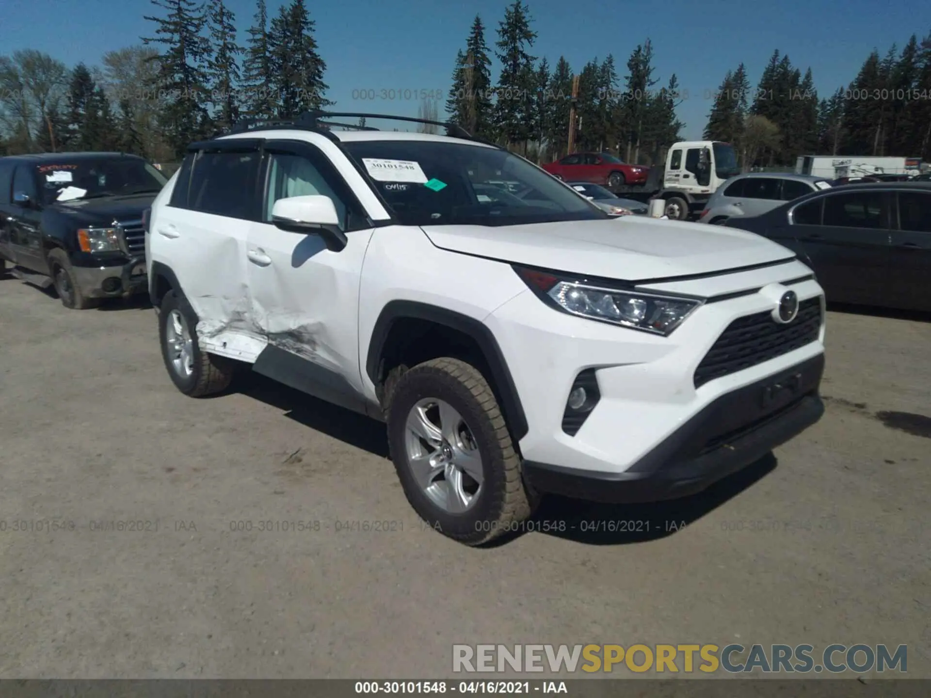 1 Photograph of a damaged car 2T3P1RFV3KW027615 TOYOTA RAV4 2019