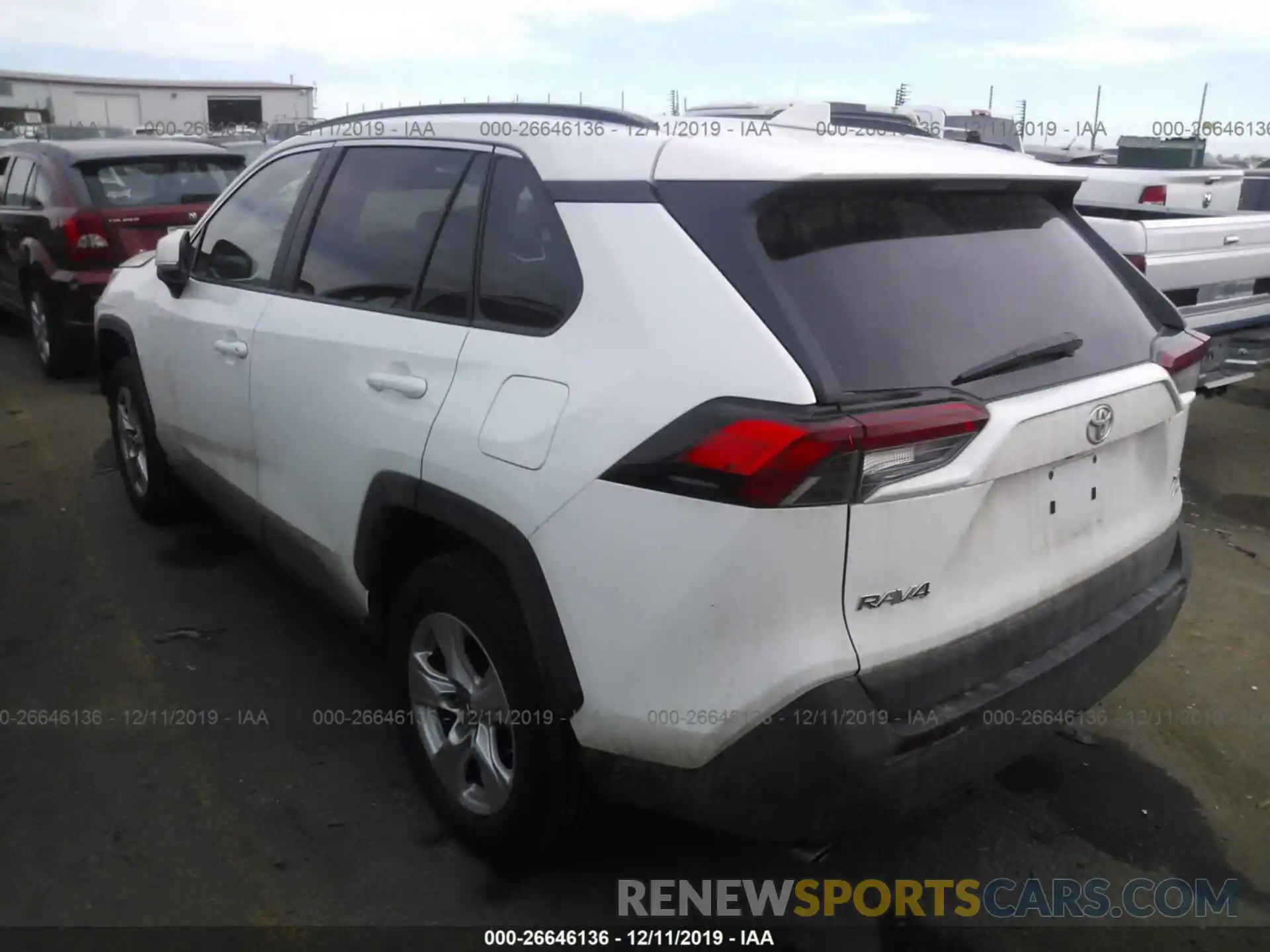 3 Photograph of a damaged car 2T3P1RFV3KW051574 TOYOTA RAV4 2019