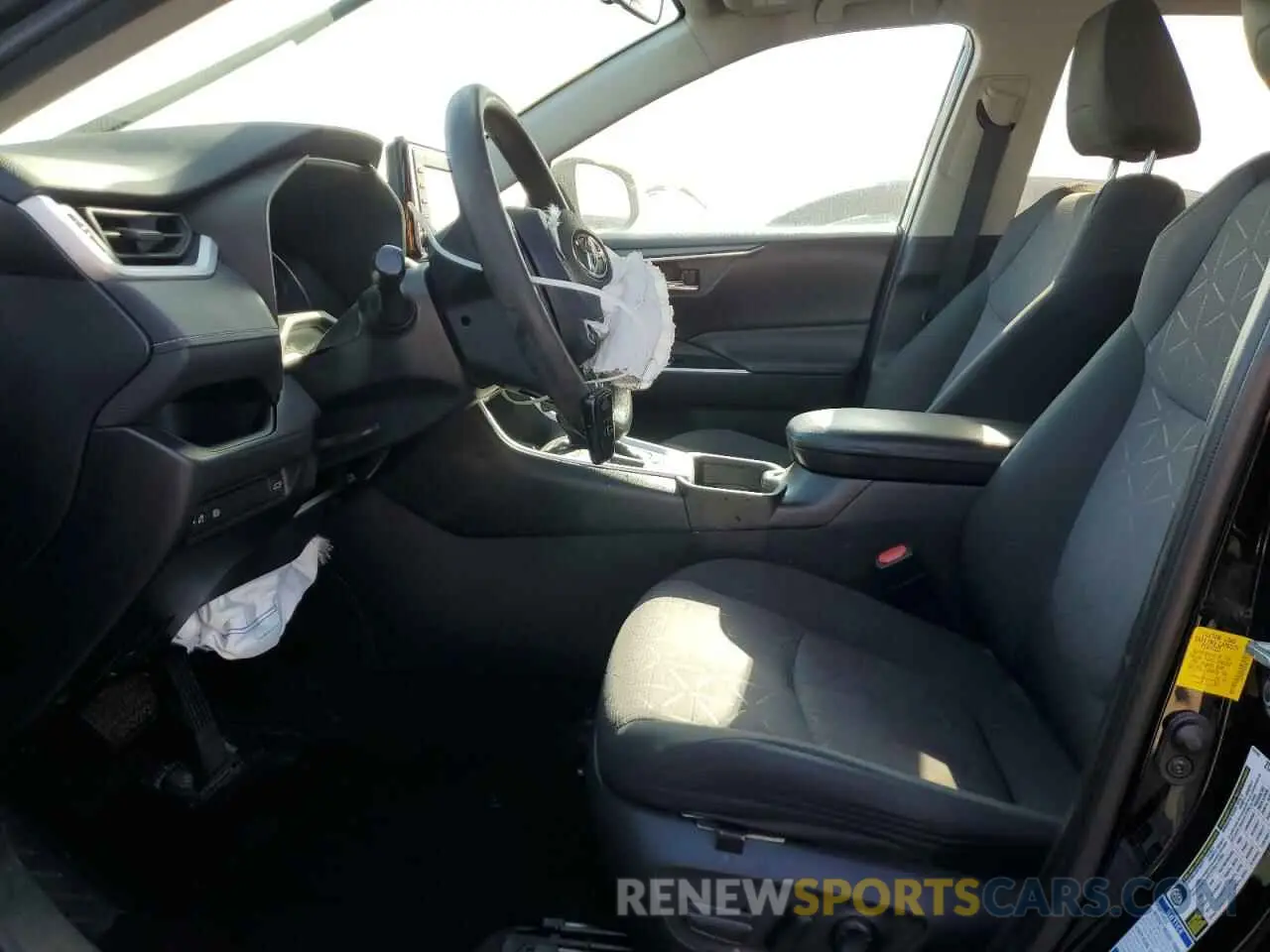 7 Photograph of a damaged car 2T3P1RFV3KW072232 TOYOTA RAV4 2019