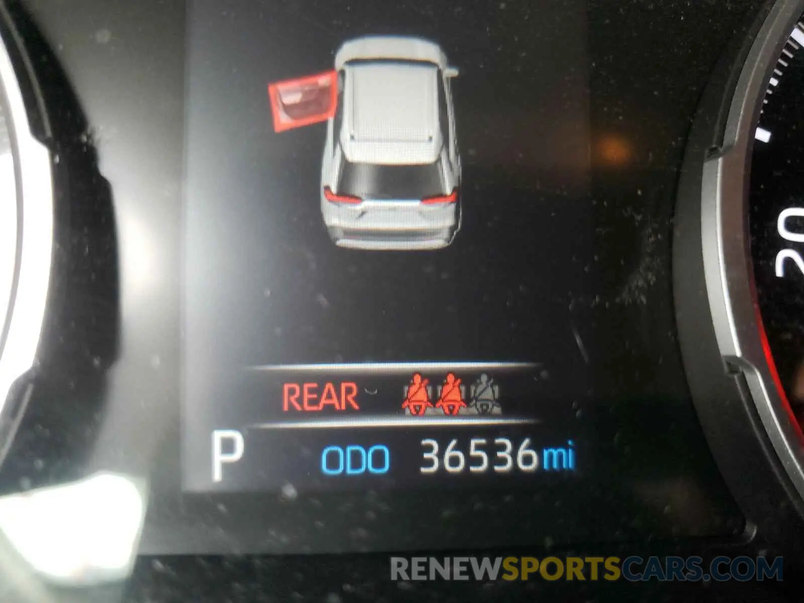 8 Photograph of a damaged car 2T3P1RFV4KC002661 TOYOTA RAV4 2019