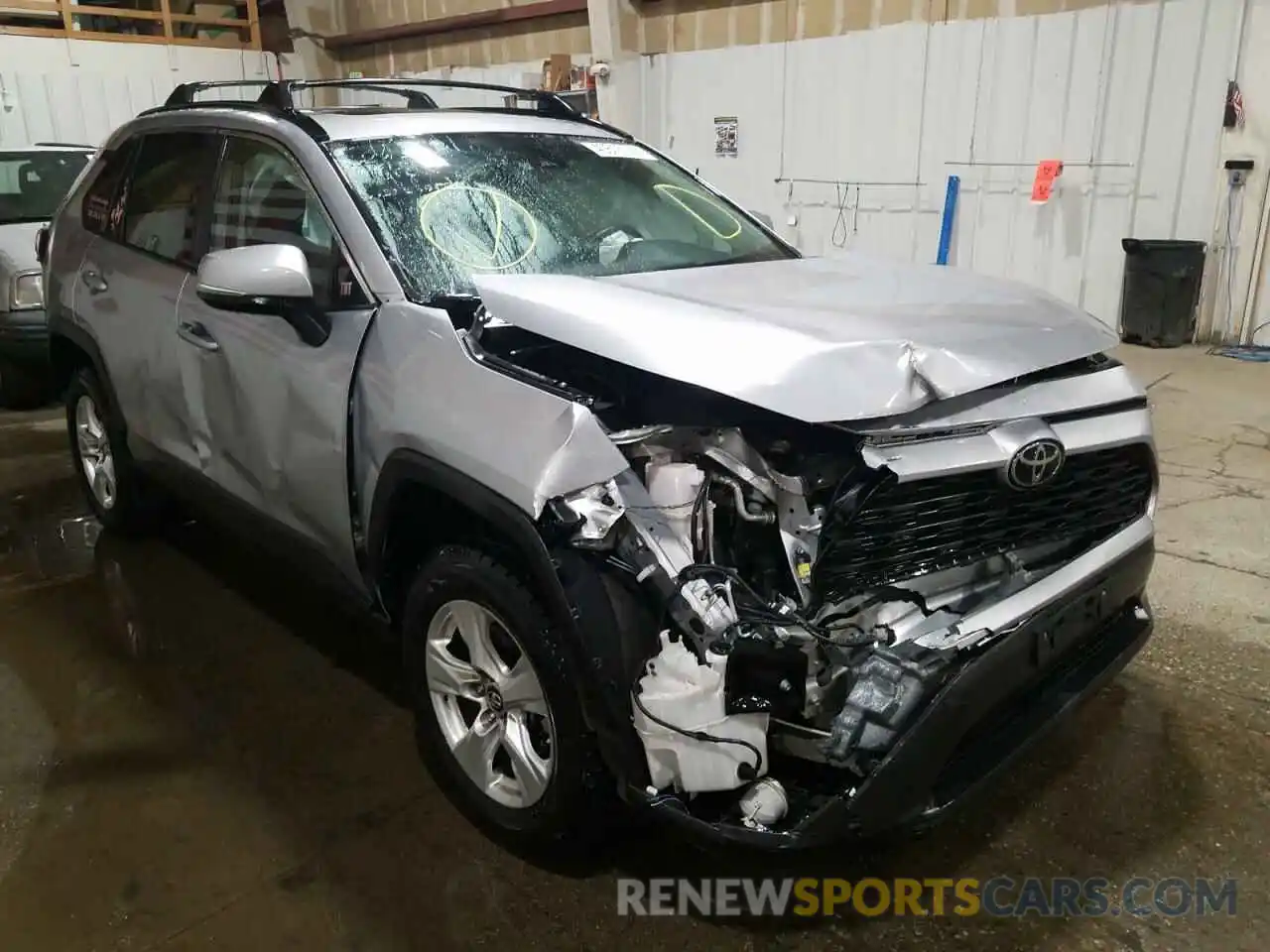 1 Photograph of a damaged car 2T3P1RFV4KC004538 TOYOTA RAV4 2019