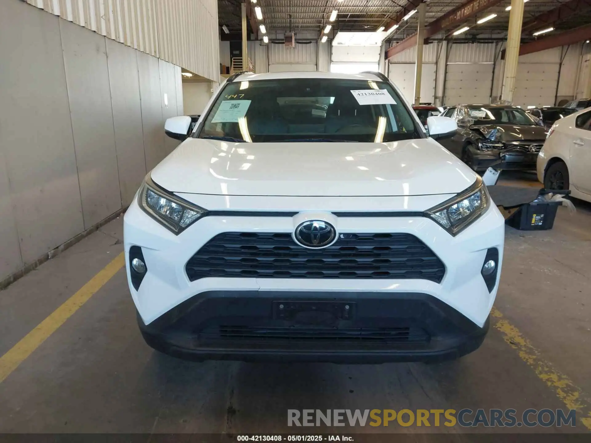 13 Photograph of a damaged car 2T3P1RFV4KC006371 TOYOTA RAV4 2019