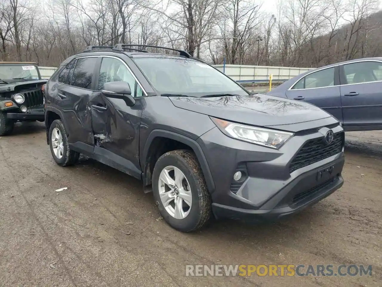 1 Photograph of a damaged car 2T3P1RFV4KC023400 TOYOTA RAV4 2019