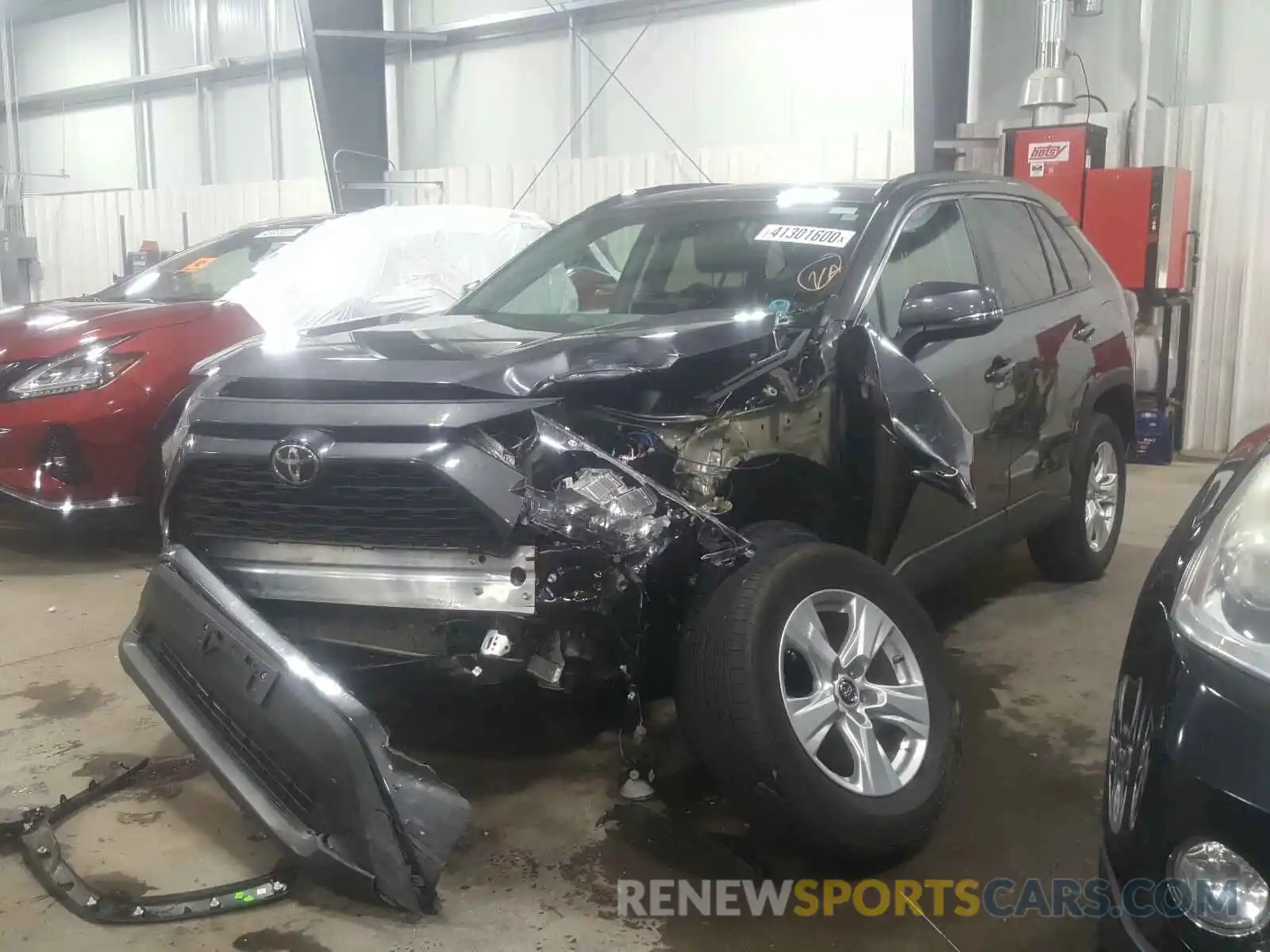 2 Photograph of a damaged car 2T3P1RFV4KC025759 TOYOTA RAV4 2019