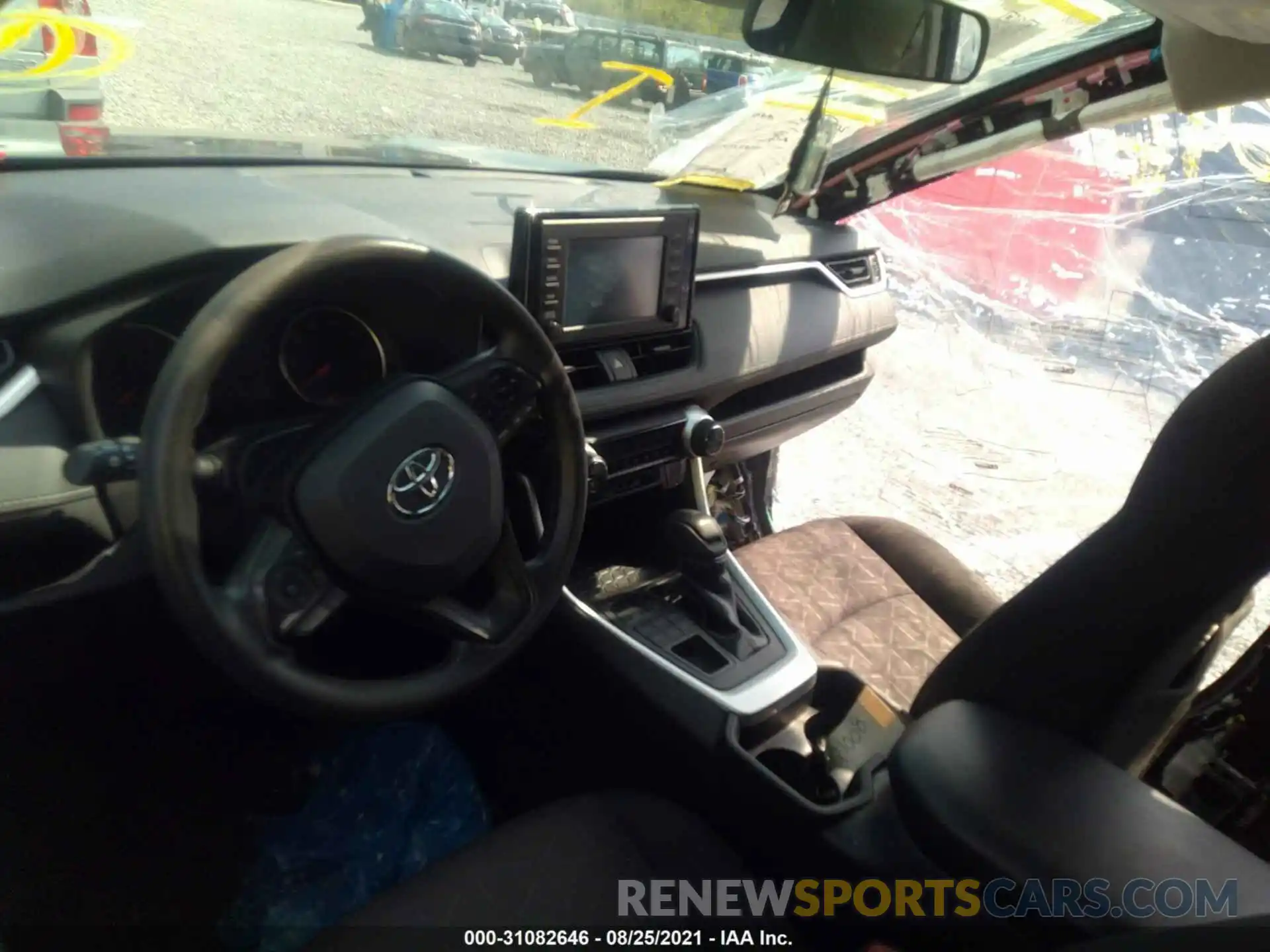 5 Photograph of a damaged car 2T3P1RFV4KC037815 TOYOTA RAV4 2019