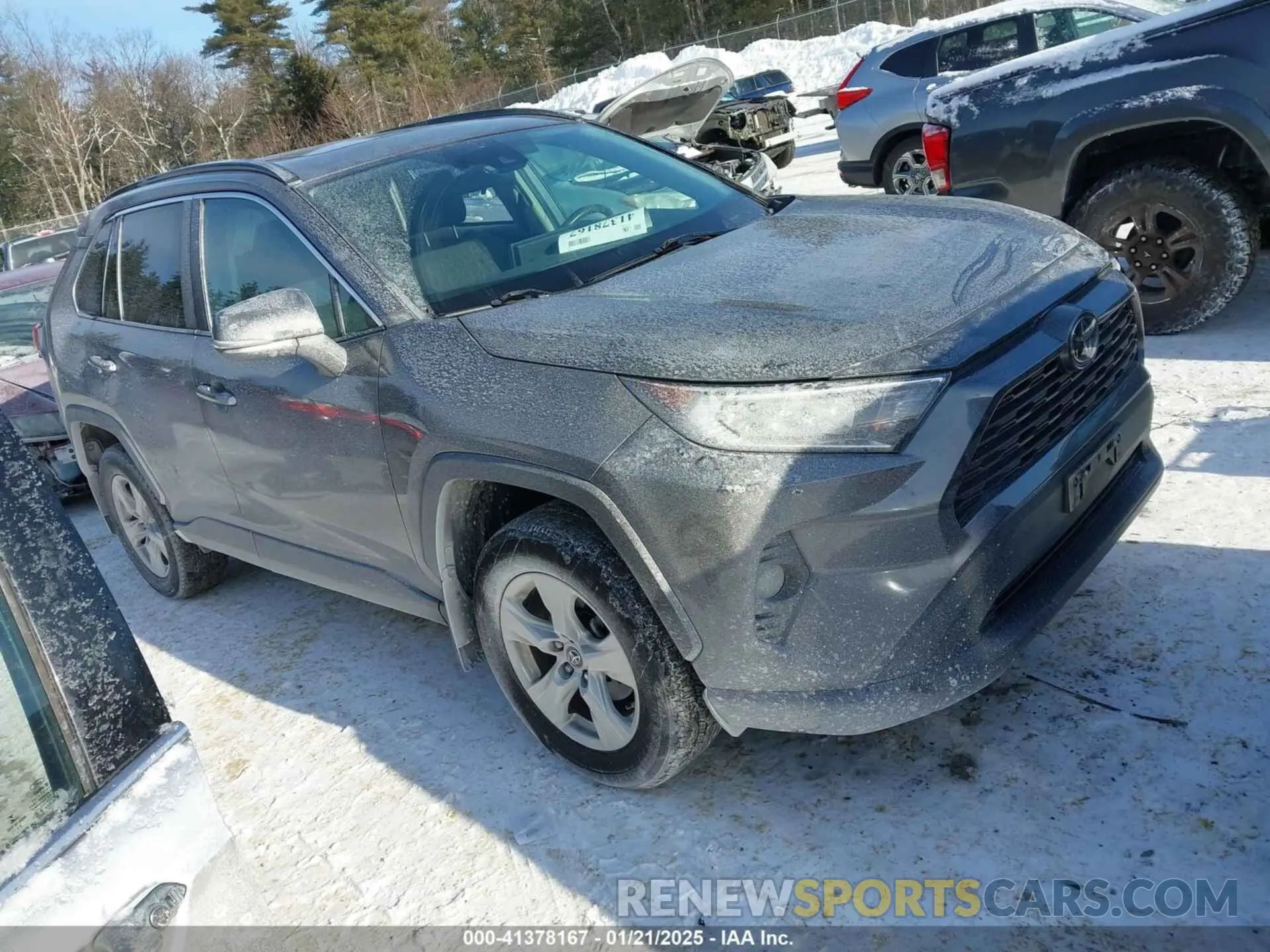 1 Photograph of a damaged car 2T3P1RFV4KC045087 TOYOTA RAV4 2019