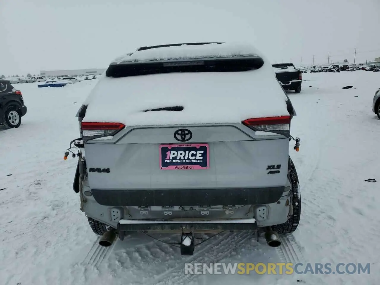 6 Photograph of a damaged car 2T3P1RFV4KW018292 TOYOTA RAV4 2019