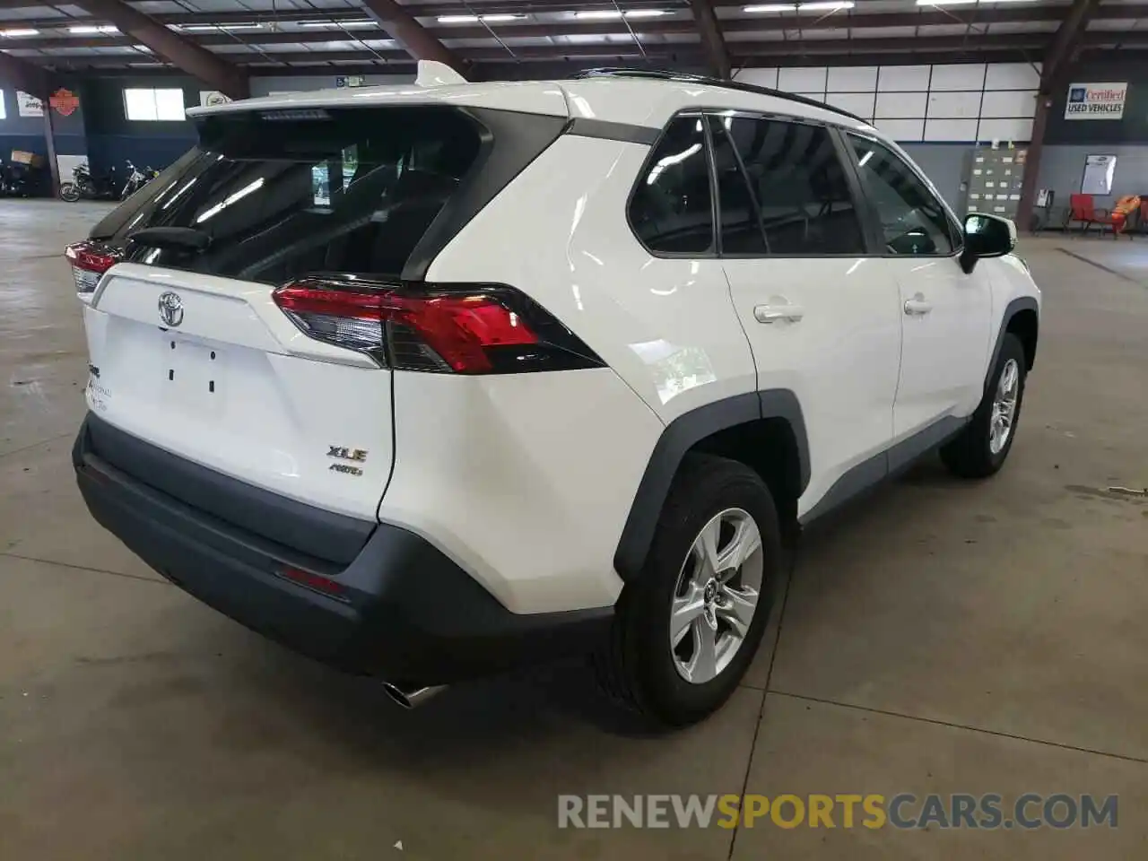 4 Photograph of a damaged car 2T3P1RFV4KW033472 TOYOTA RAV4 2019