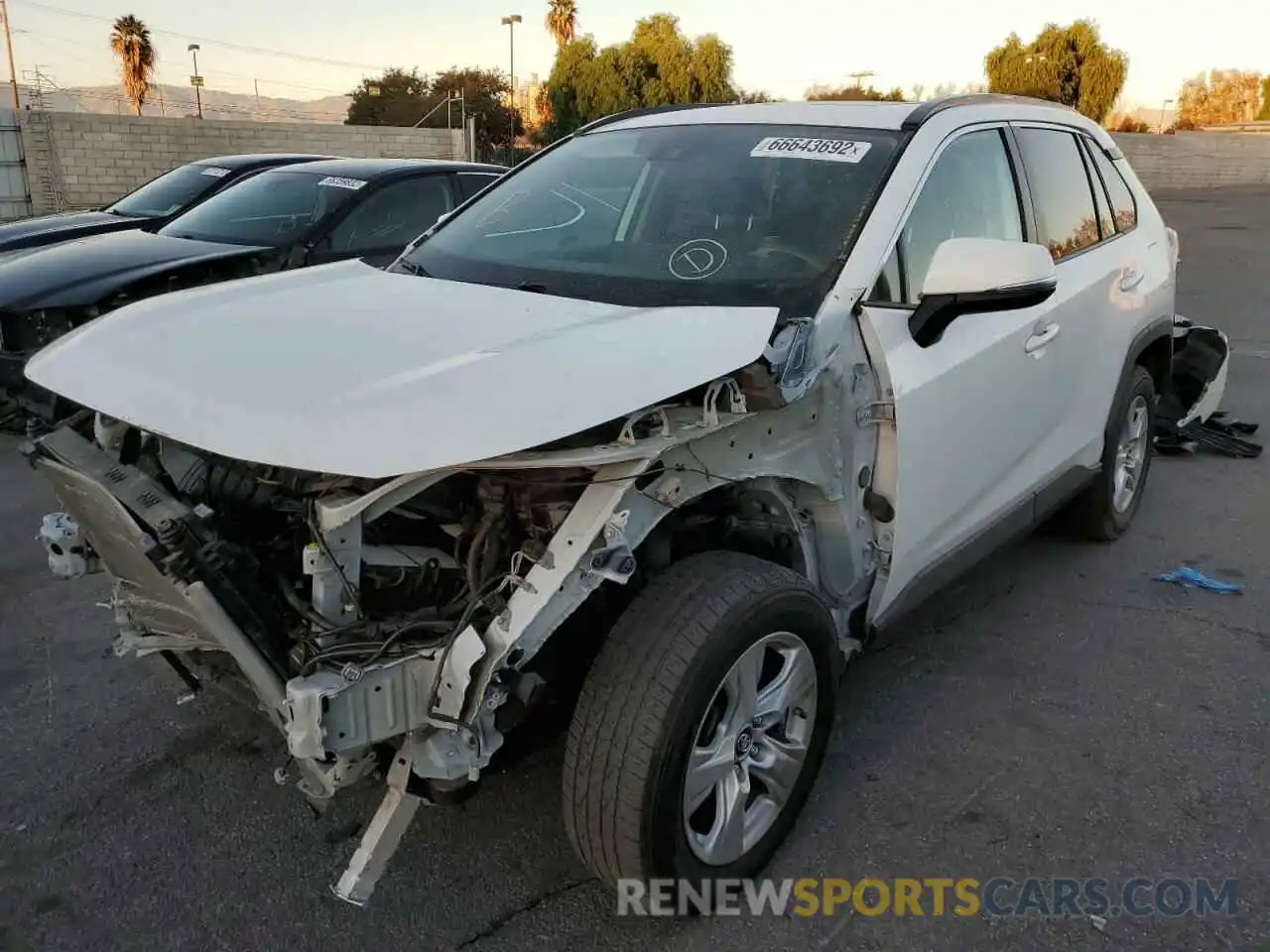 2 Photograph of a damaged car 2T3P1RFV4KW045993 TOYOTA RAV4 2019