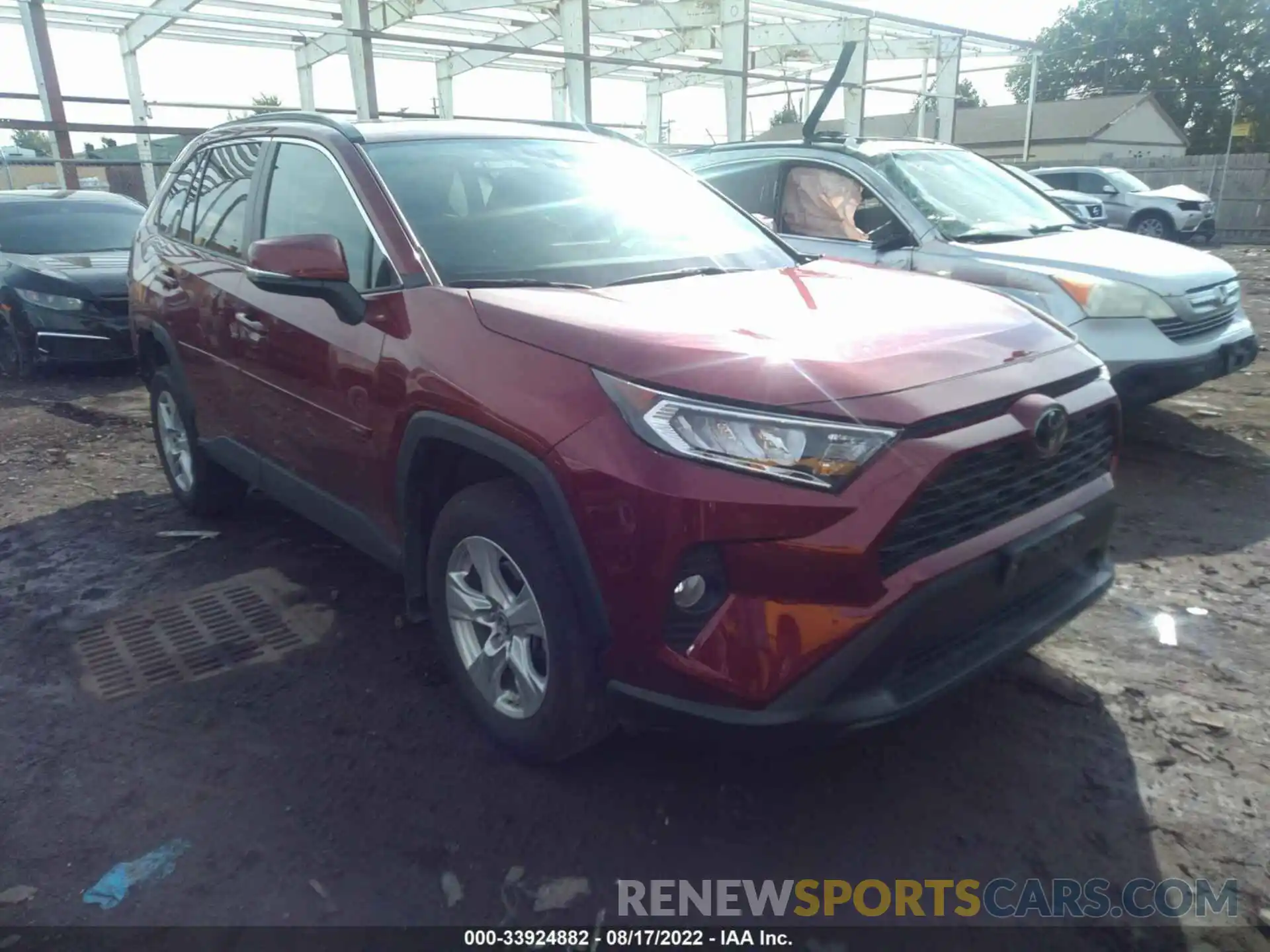 1 Photograph of a damaged car 2T3P1RFV5KC006203 TOYOTA RAV4 2019