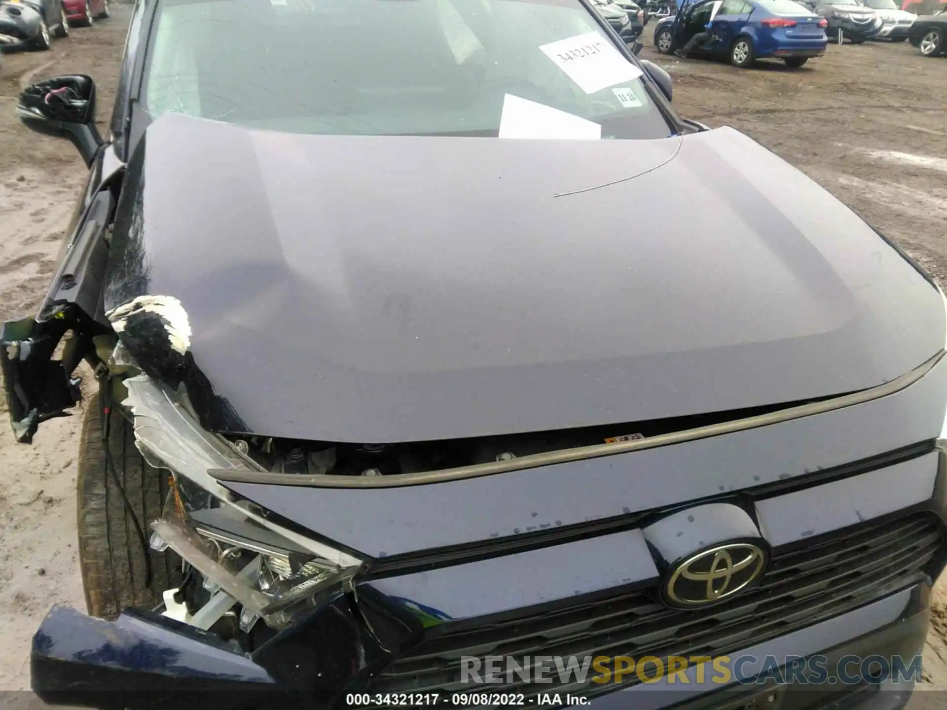 10 Photograph of a damaged car 2T3P1RFV5KC009019 TOYOTA RAV4 2019