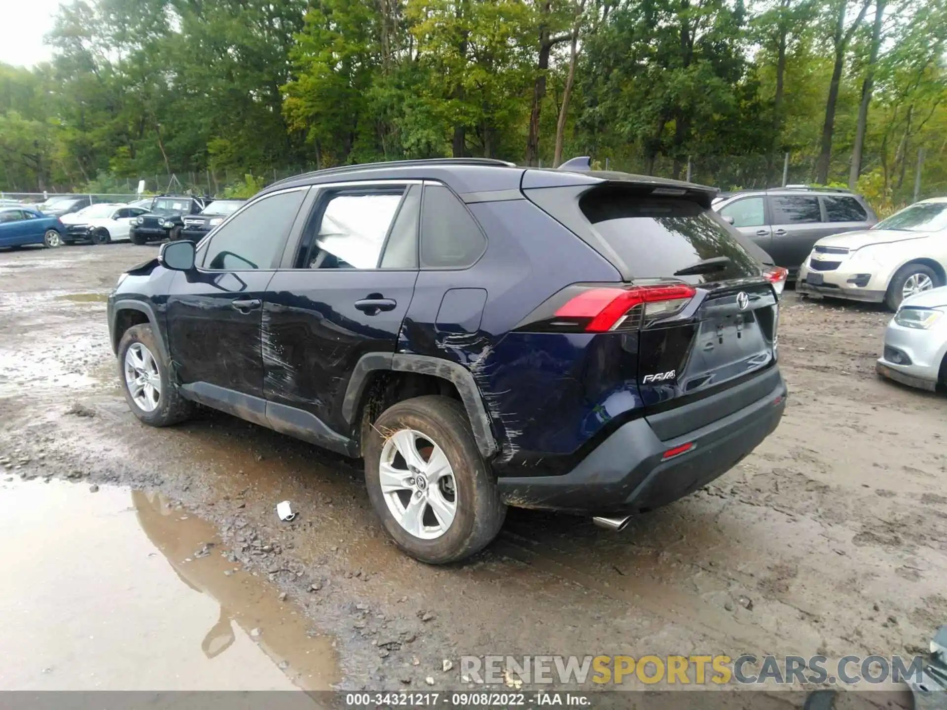 3 Photograph of a damaged car 2T3P1RFV5KC009019 TOYOTA RAV4 2019