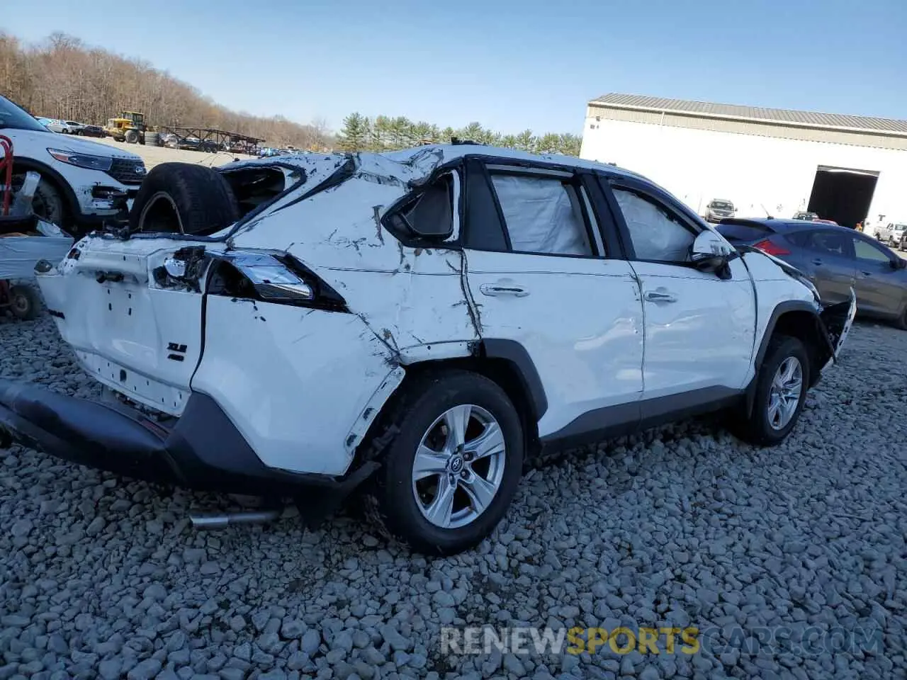 3 Photograph of a damaged car 2T3P1RFV5KC026578 TOYOTA RAV4 2019