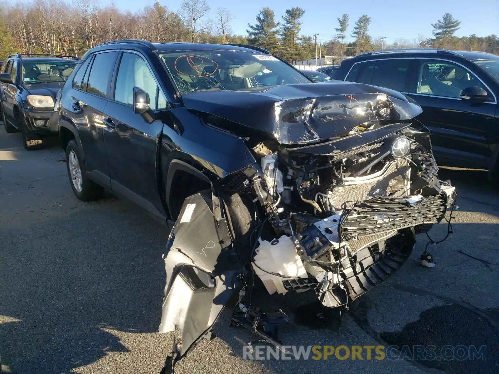 1 Photograph of a damaged car 2T3P1RFV5KC034115 TOYOTA RAV4 2019