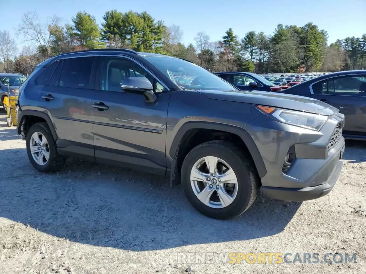 4 Photograph of a damaged car 2T3P1RFV5KC047513 TOYOTA RAV4 2019