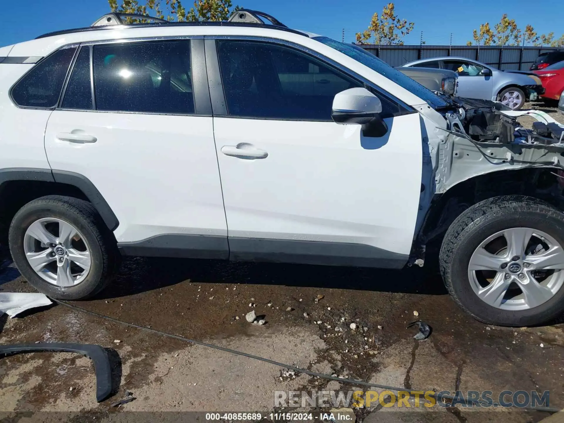 14 Photograph of a damaged car 2T3P1RFV5KW024571 TOYOTA RAV4 2019