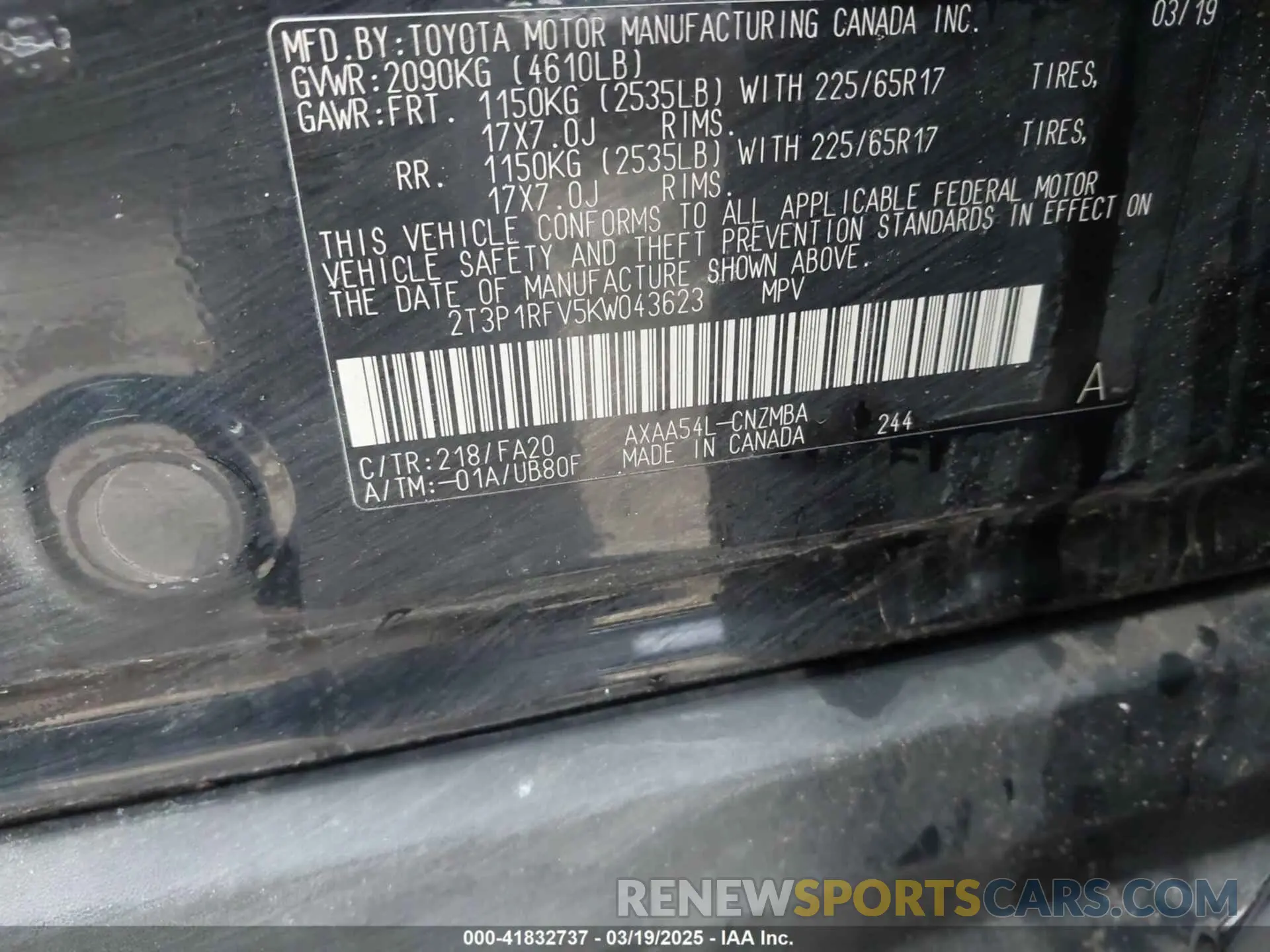 9 Photograph of a damaged car 2T3P1RFV5KW043623 TOYOTA RAV4 2019