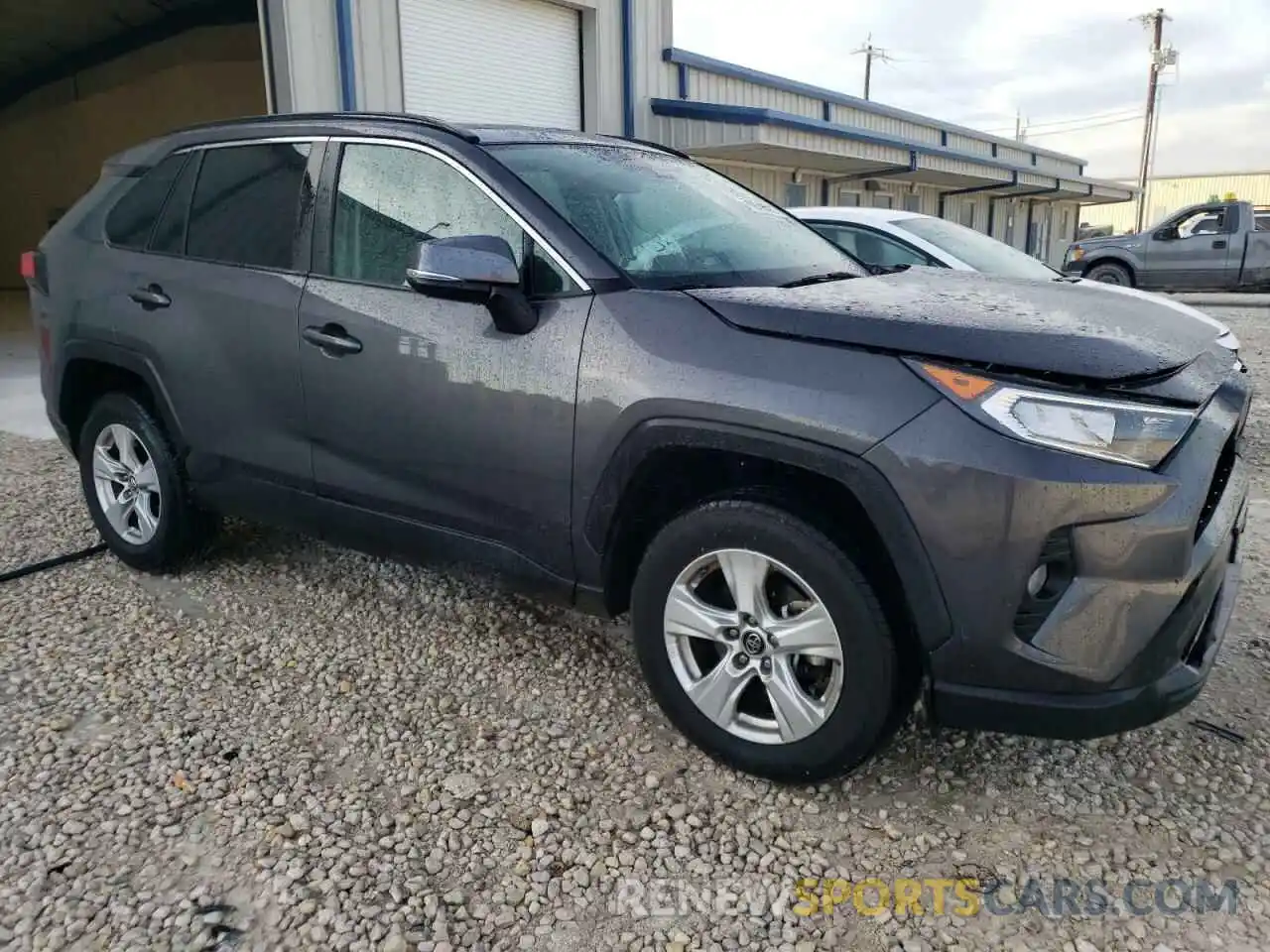 4 Photograph of a damaged car 2T3P1RFV5KW063001 TOYOTA RAV4 2019