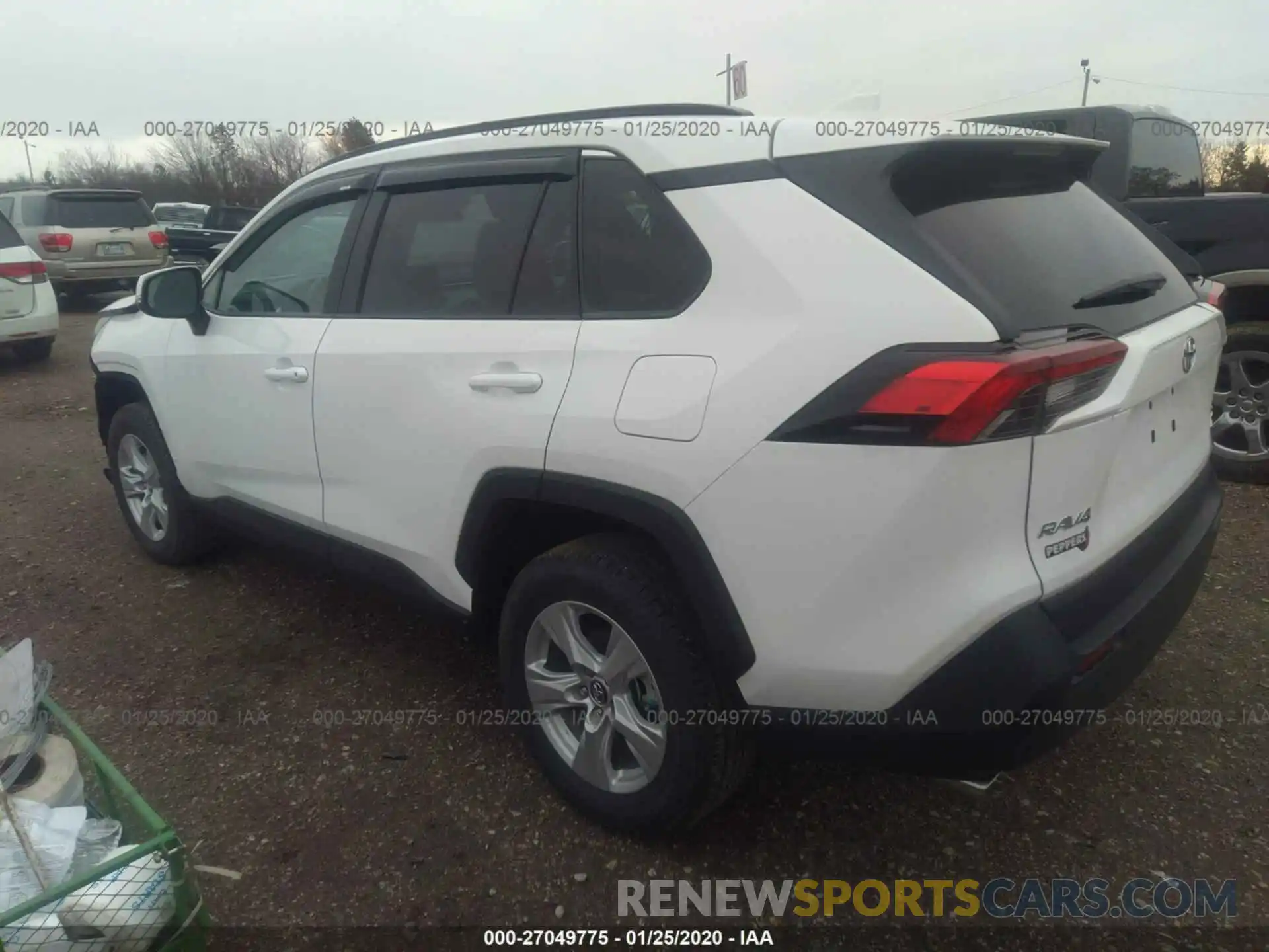 3 Photograph of a damaged car 2T3P1RFV5KW075777 TOYOTA RAV4 2019