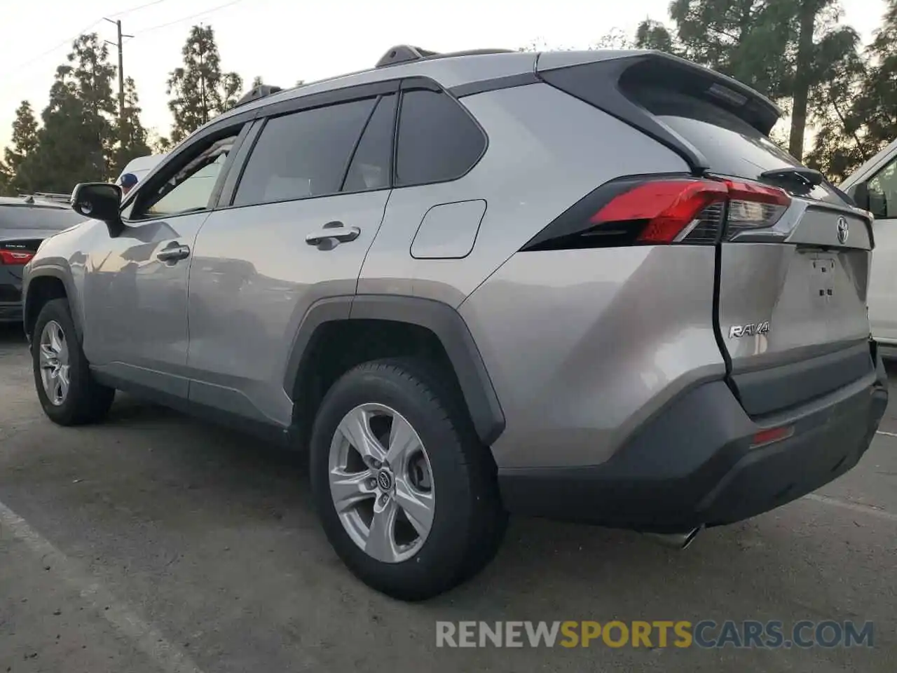 2 Photograph of a damaged car 2T3P1RFV6KC006954 TOYOTA RAV4 2019