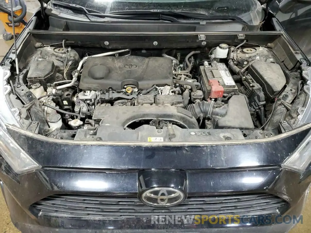 12 Photograph of a damaged car 2T3P1RFV6KC008669 TOYOTA RAV4 2019
