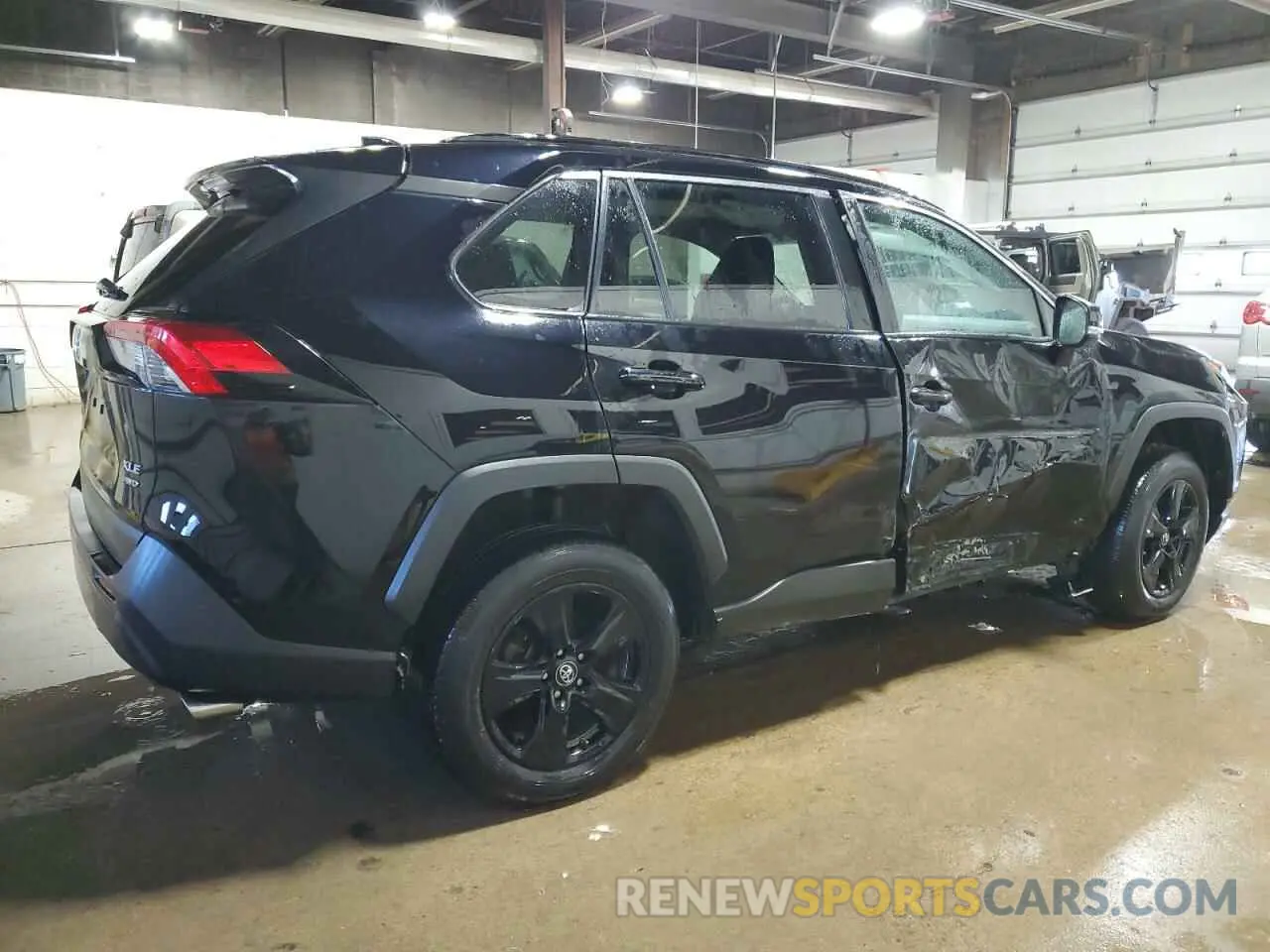 3 Photograph of a damaged car 2T3P1RFV6KC008669 TOYOTA RAV4 2019