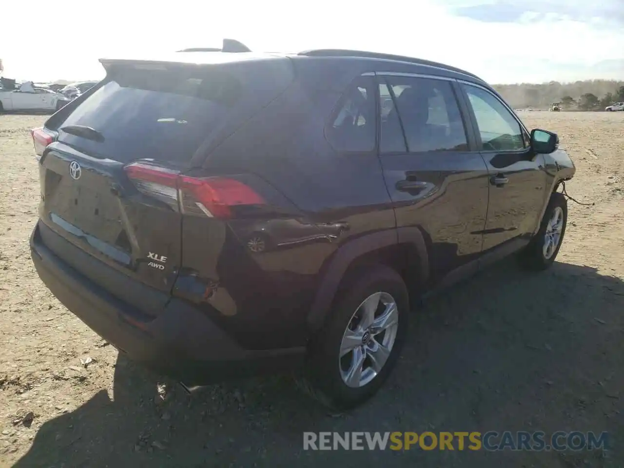 4 Photograph of a damaged car 2T3P1RFV6KC017923 TOYOTA RAV4 2019