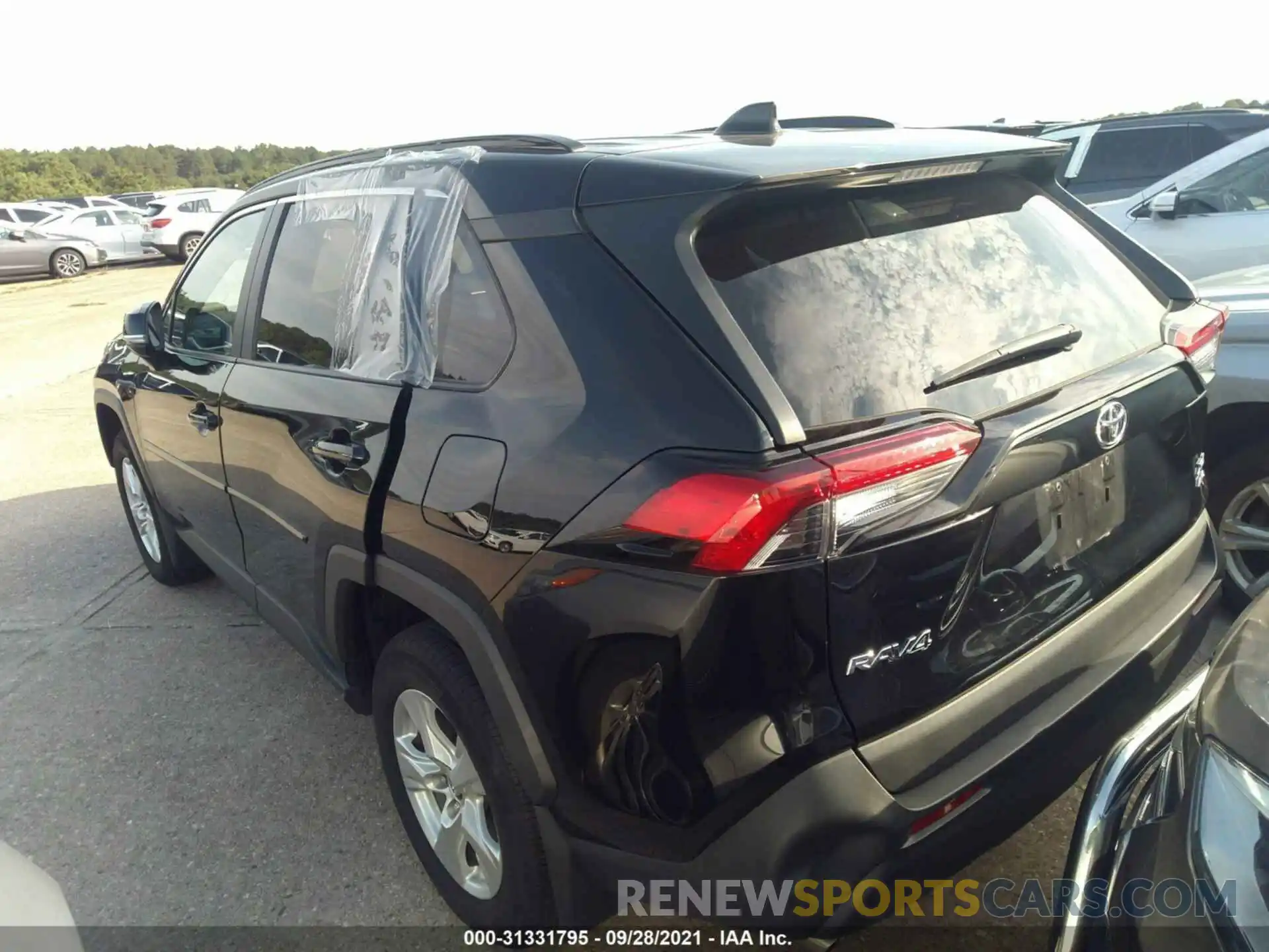 3 Photograph of a damaged car 2T3P1RFV6KC019641 TOYOTA RAV4 2019