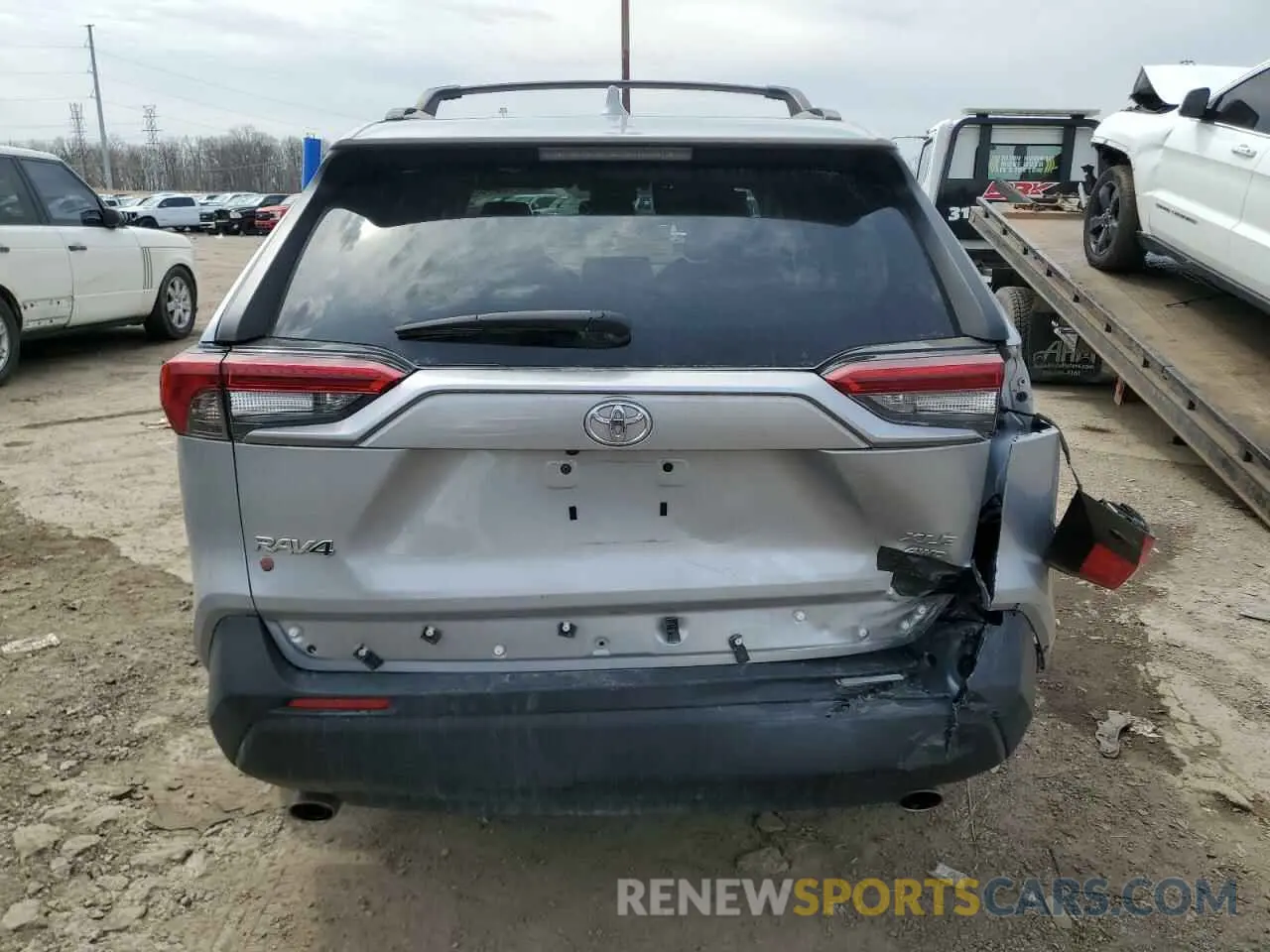 6 Photograph of a damaged car 2T3P1RFV6KW022134 TOYOTA RAV4 2019