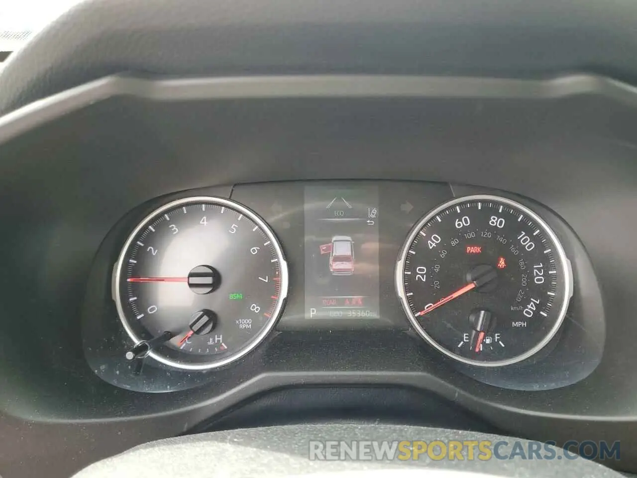 9 Photograph of a damaged car 2T3P1RFV6KW022134 TOYOTA RAV4 2019