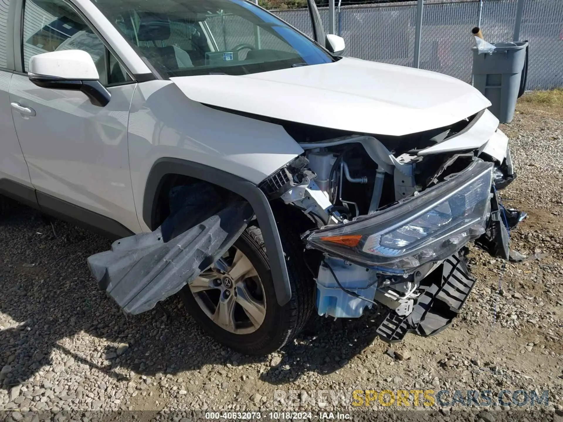 19 Photograph of a damaged car 2T3P1RFV6KW026426 TOYOTA RAV4 2019