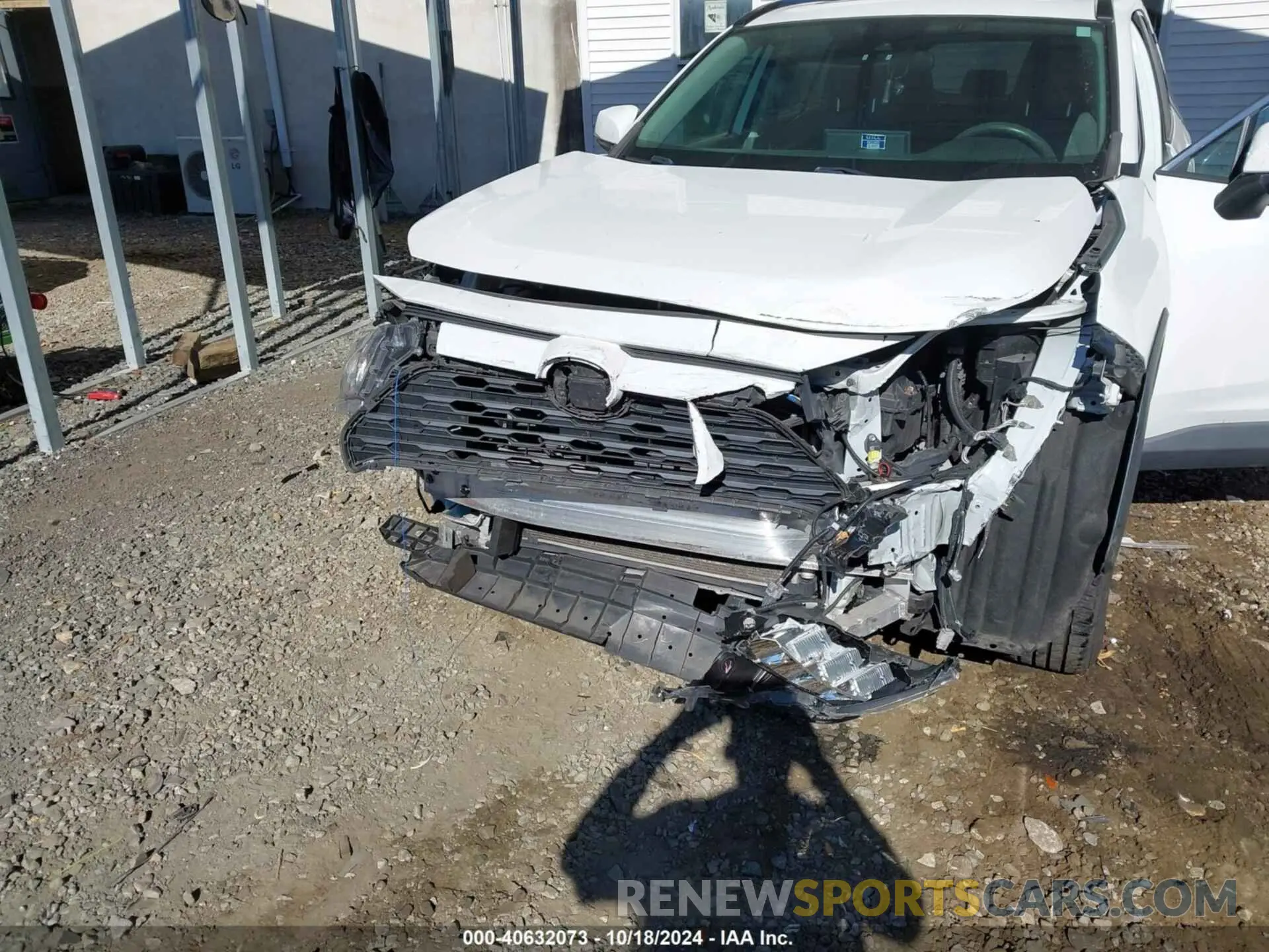 6 Photograph of a damaged car 2T3P1RFV6KW026426 TOYOTA RAV4 2019