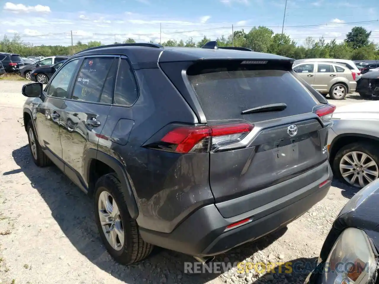 3 Photograph of a damaged car 2T3P1RFV6KW031075 TOYOTA RAV4 2019