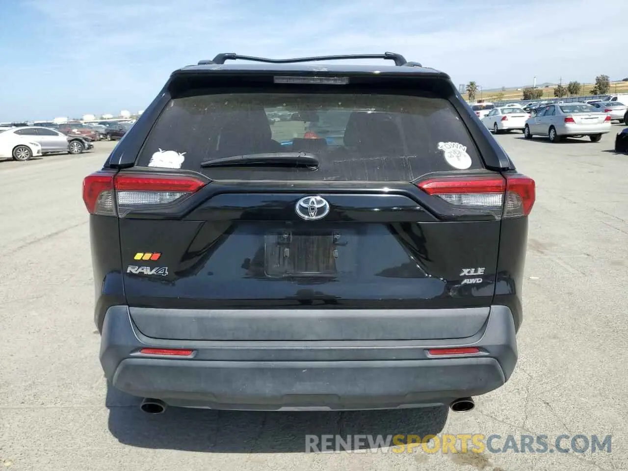 6 Photograph of a damaged car 2T3P1RFV6KW034462 TOYOTA RAV4 2019