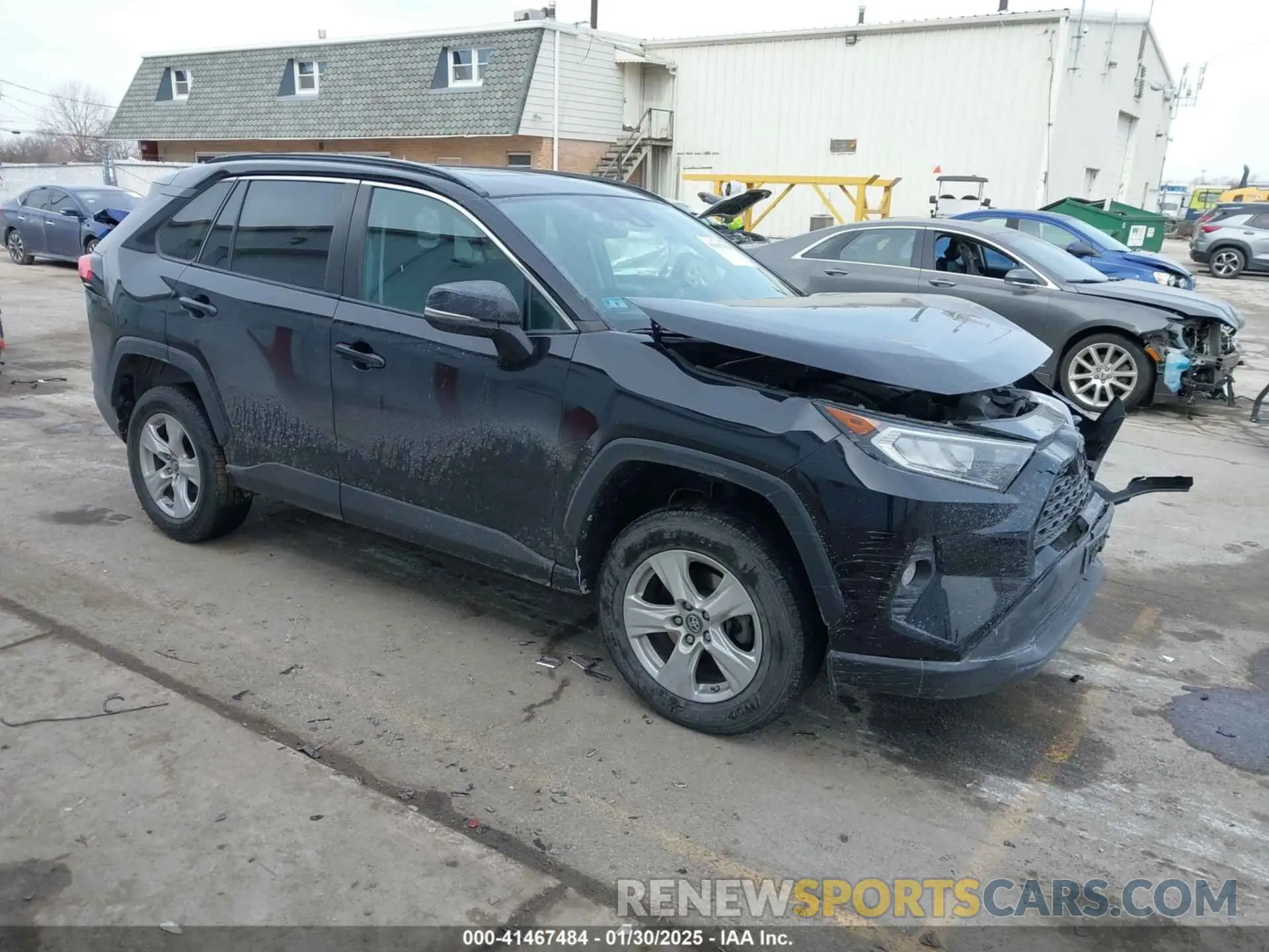 1 Photograph of a damaged car 2T3P1RFV6KW043114 TOYOTA RAV4 2019